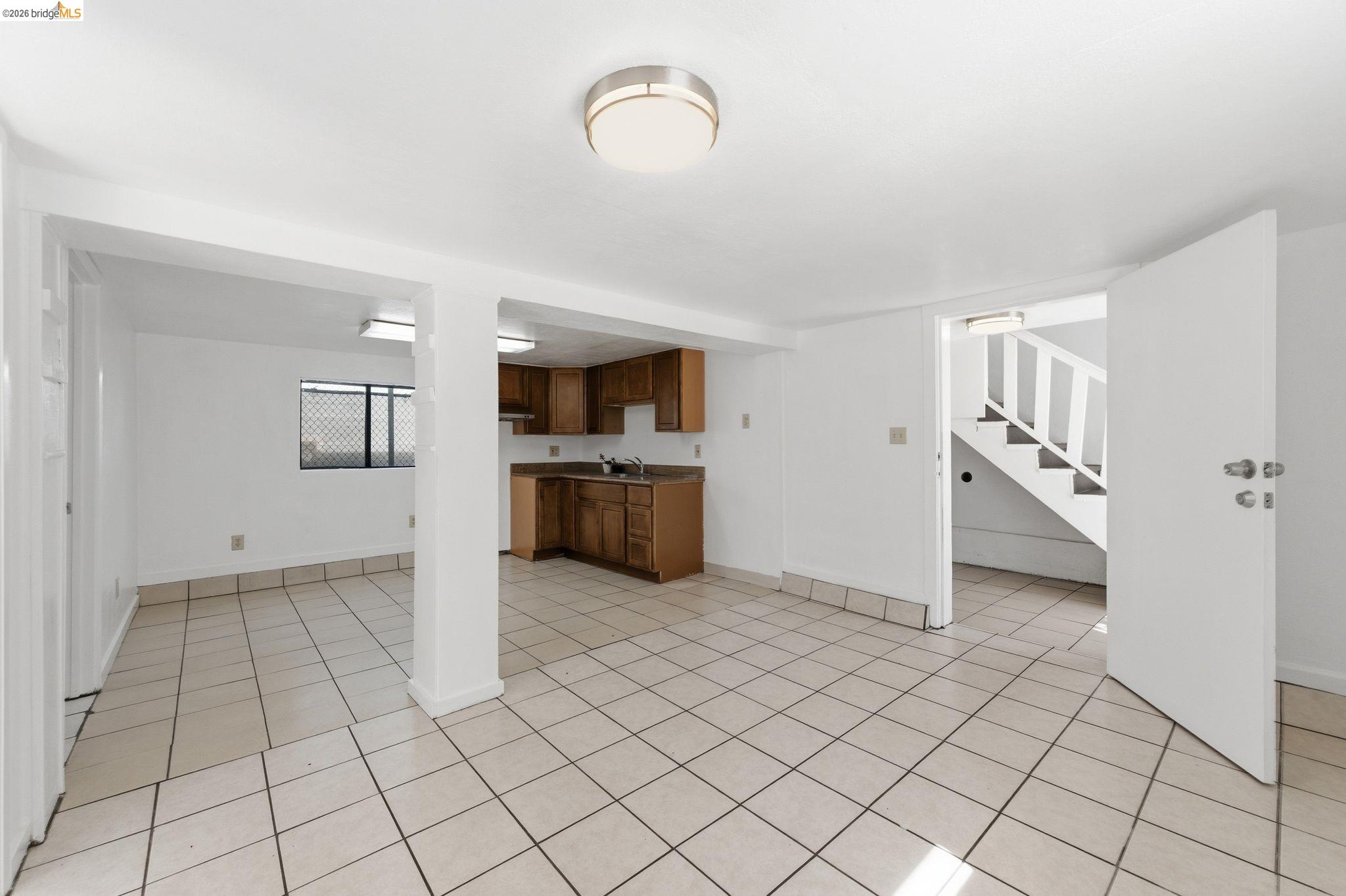 Detail Gallery Image 17 of 30 For 5334 E 10th St., Oakland,  CA 94601 - 3 Beds | 2 Baths