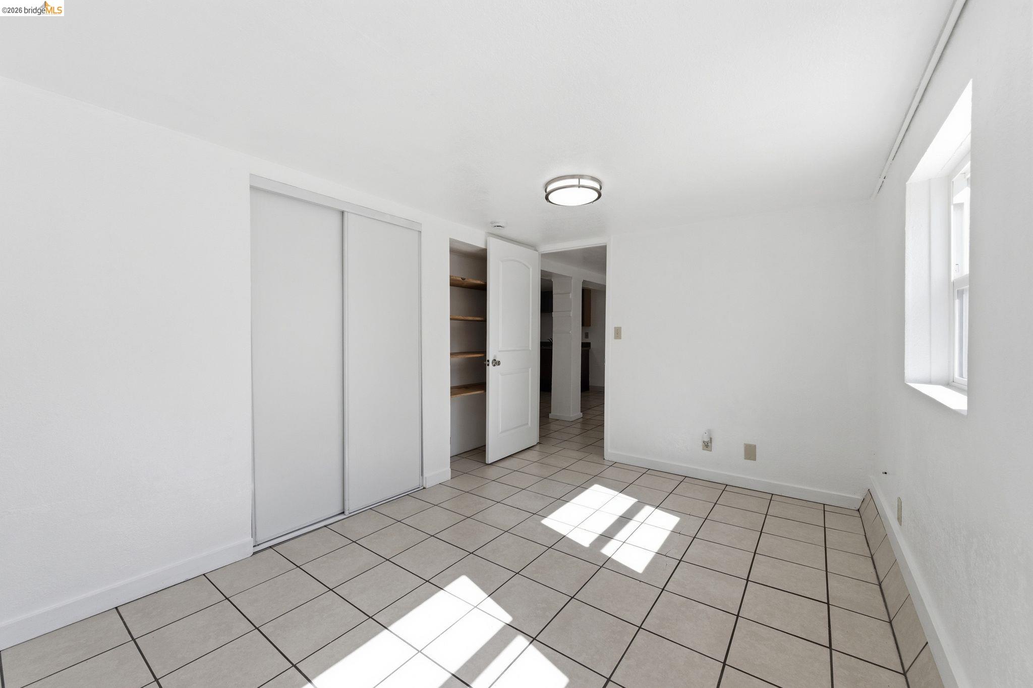 Detail Gallery Image 21 of 30 For 5334 E 10th St., Oakland,  CA 94601 - 3 Beds | 2 Baths