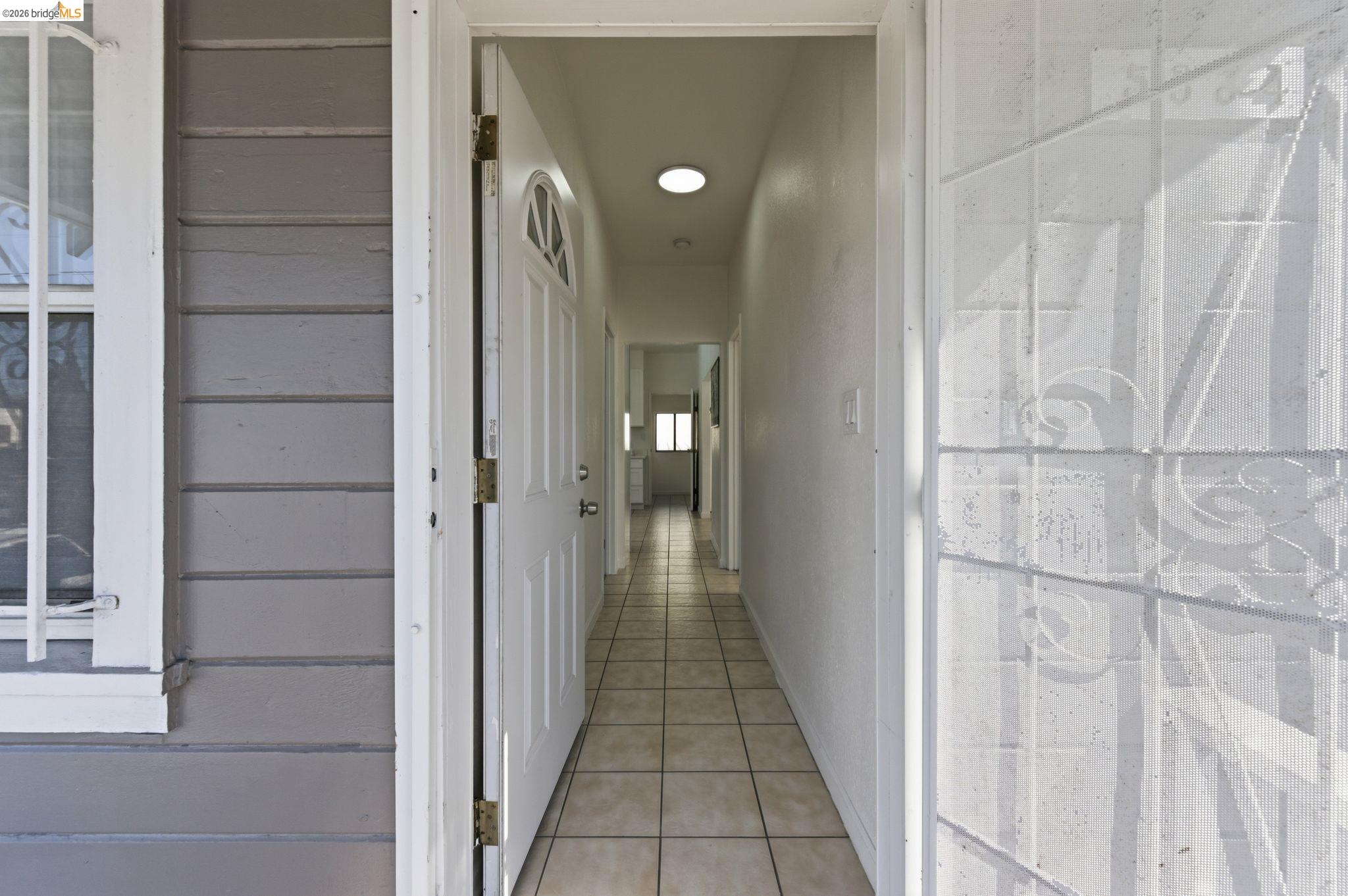 Detail Gallery Image 25 of 30 For 5334 E 10th St., Oakland,  CA 94601 - 3 Beds | 2 Baths