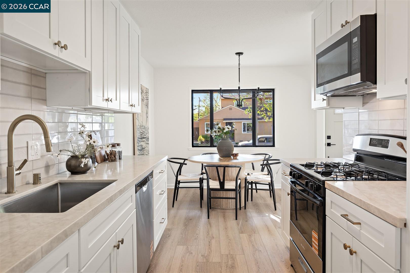 Detail Gallery Image 19 of 58 For 748 Beechwood Ave, Vallejo,  CA 94591 - 3 Beds | 1 Baths