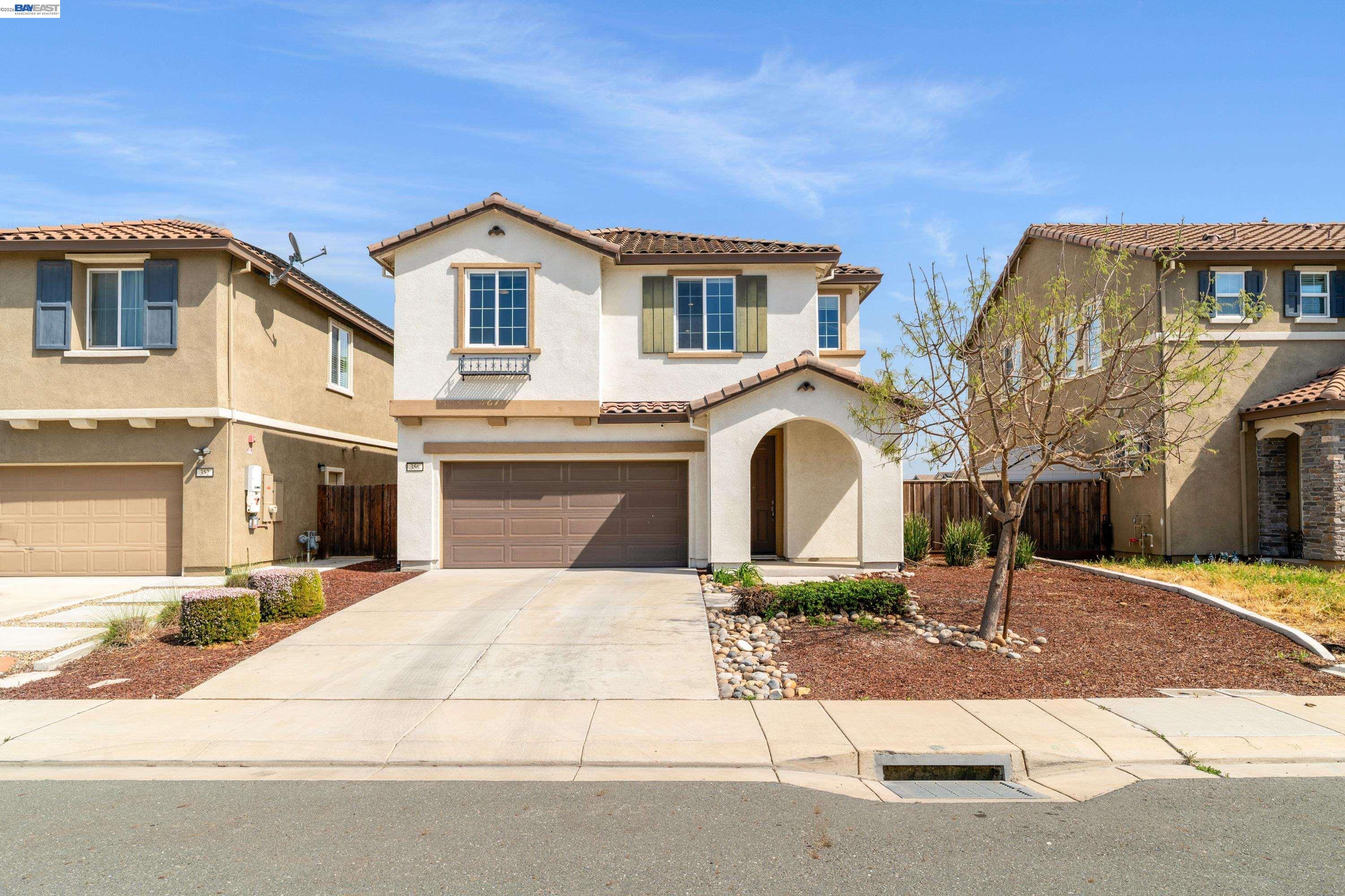 Detail Gallery Image 2 of 36 For 356 Coolcrest Dr, Oakley,  CA 94561 - 3 Beds | 2/1 Baths