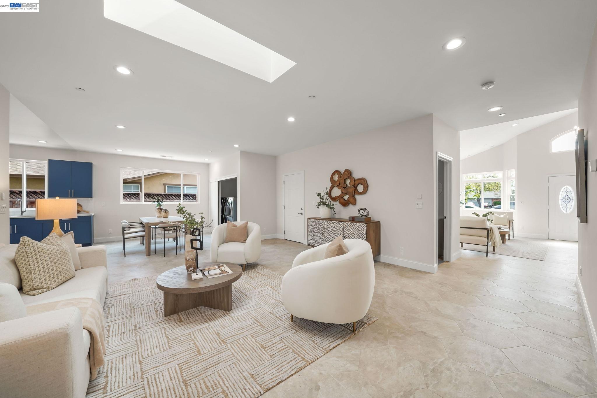 Detail Gallery Image 11 of 40 For 40772 Blacow Rd, Fremont,  CA 94538 - 4 Beds | 4/1 Baths