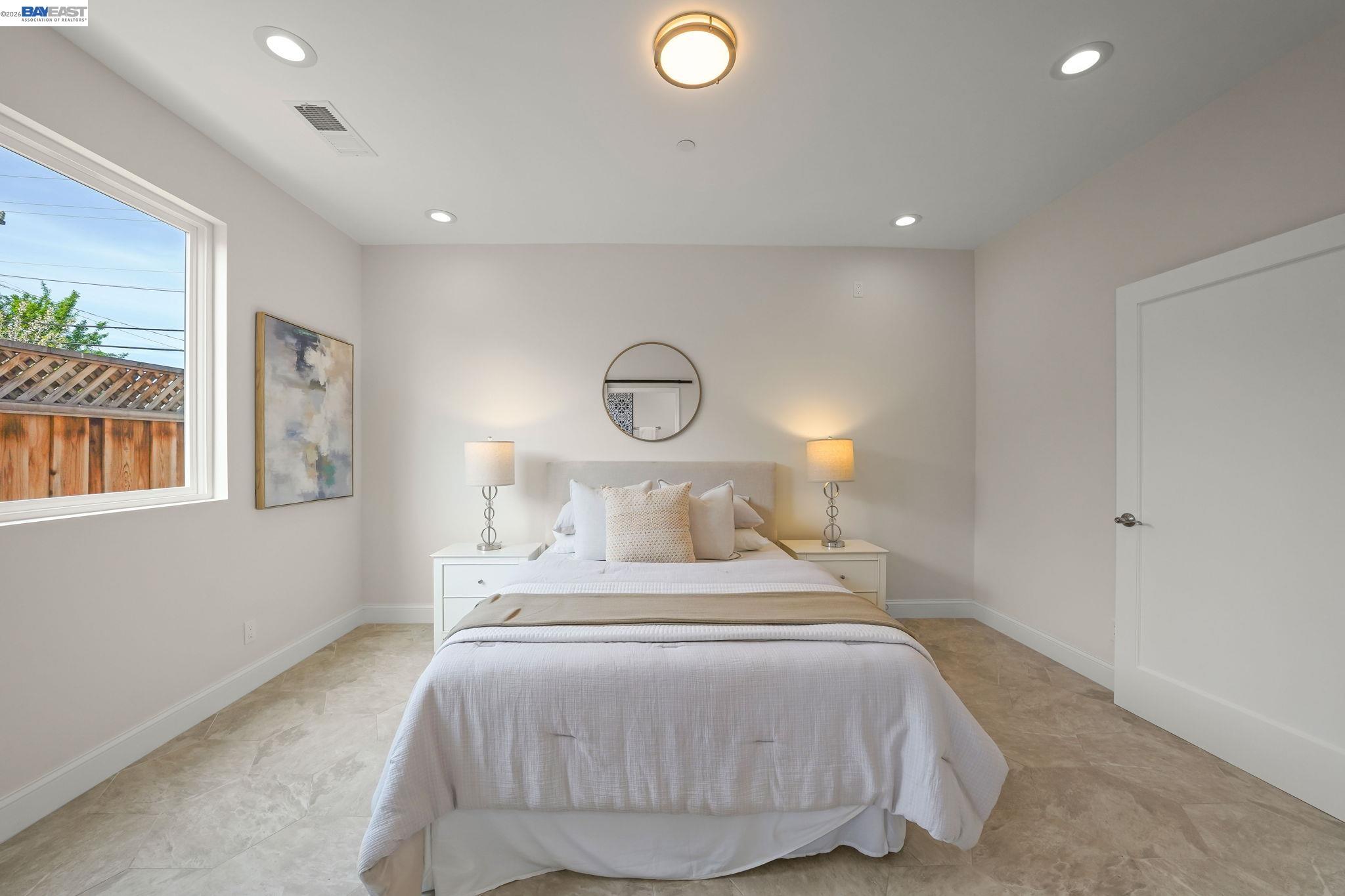 Detail Gallery Image 27 of 40 For 40772 Blacow Rd, Fremont,  CA 94538 - 4 Beds | 4/1 Baths