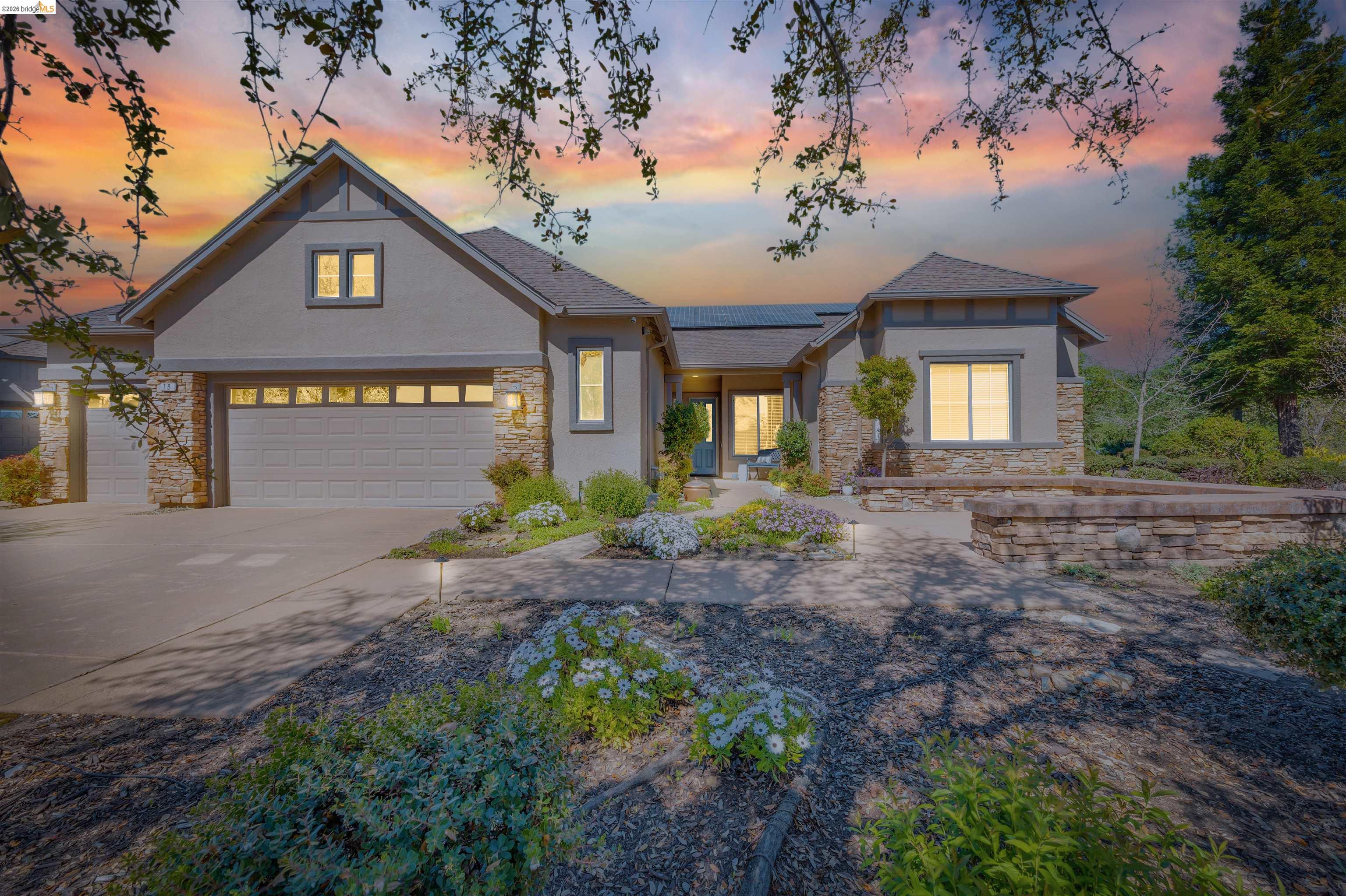 Detail Gallery Image 2 of 62 For 16 Rock Ridge, Copperopolis,  CA 95228 - 3 Beds | 2/1 Baths