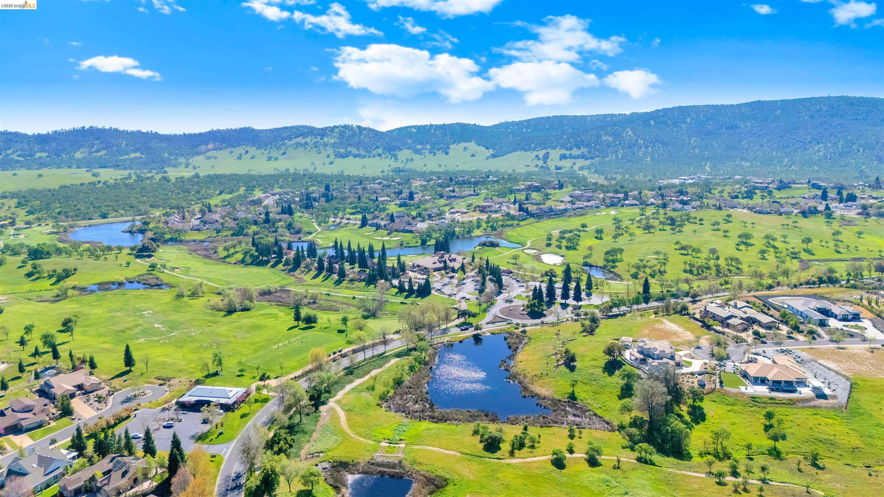 Detail Gallery Image 13 of 62 For 16 Rock Ridge, Copperopolis,  CA 95228 - 3 Beds | 2/1 Baths