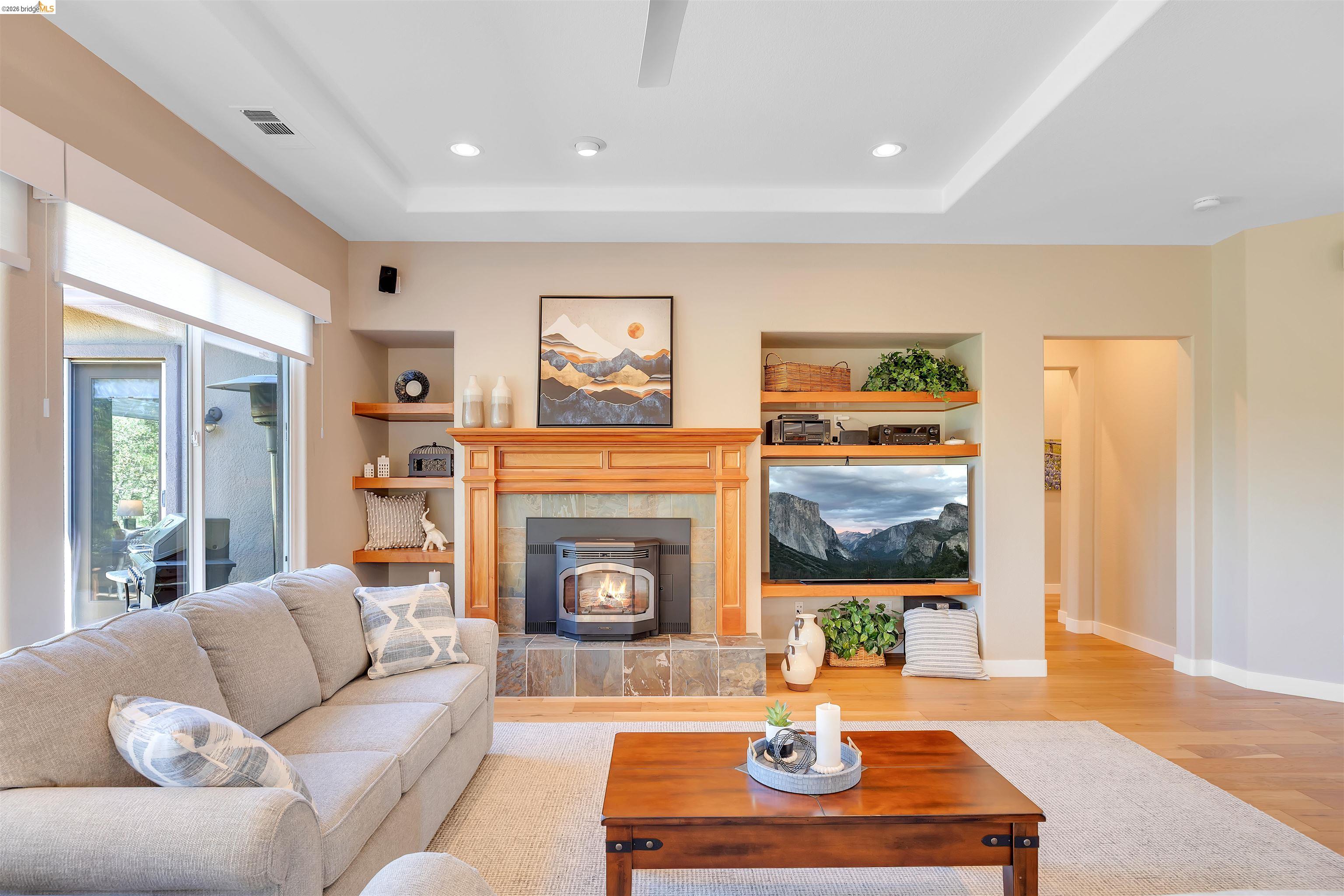 Detail Gallery Image 18 of 62 For 16 Rock Ridge, Copperopolis,  CA 95228 - 3 Beds | 2/1 Baths