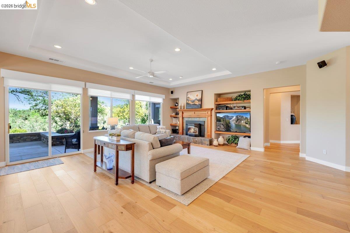 Detail Gallery Image 19 of 62 For 16 Rock Ridge, Copperopolis,  CA 95228 - 3 Beds | 2/1 Baths