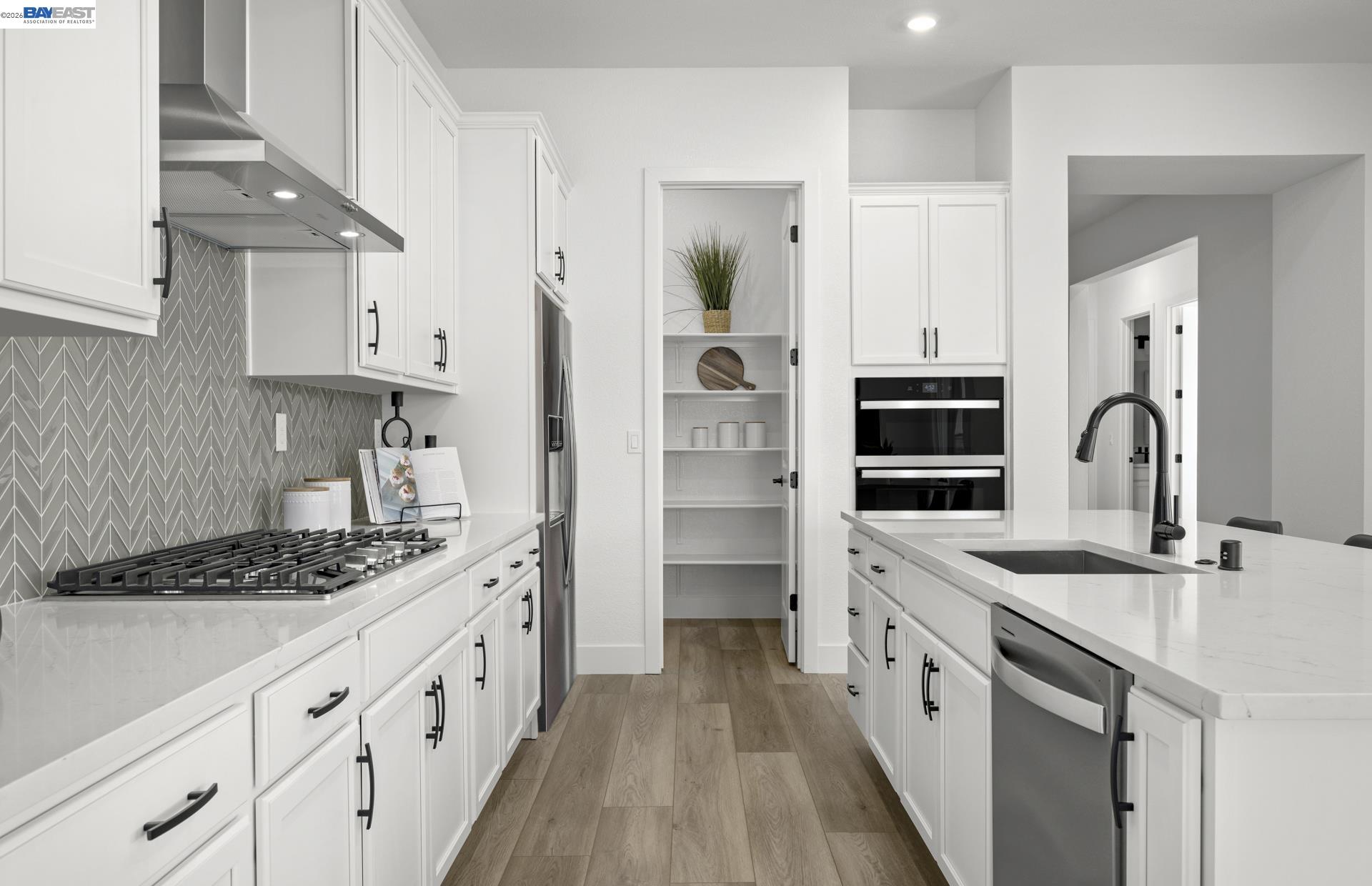 Detail Gallery Image 9 of 25 For 1037 Bradbury Dr, Discovery Bay,  CA 94505 - 3 Beds | 2 Baths