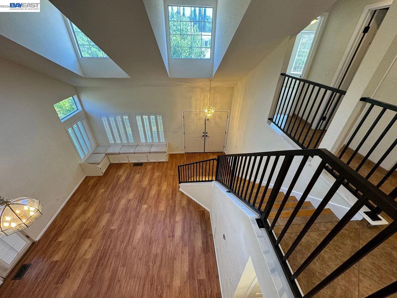 Detail Gallery Image 4 of 47 For 5067 Prairie Way, Antioch,  CA 94531 - 4 Beds | 3 Baths