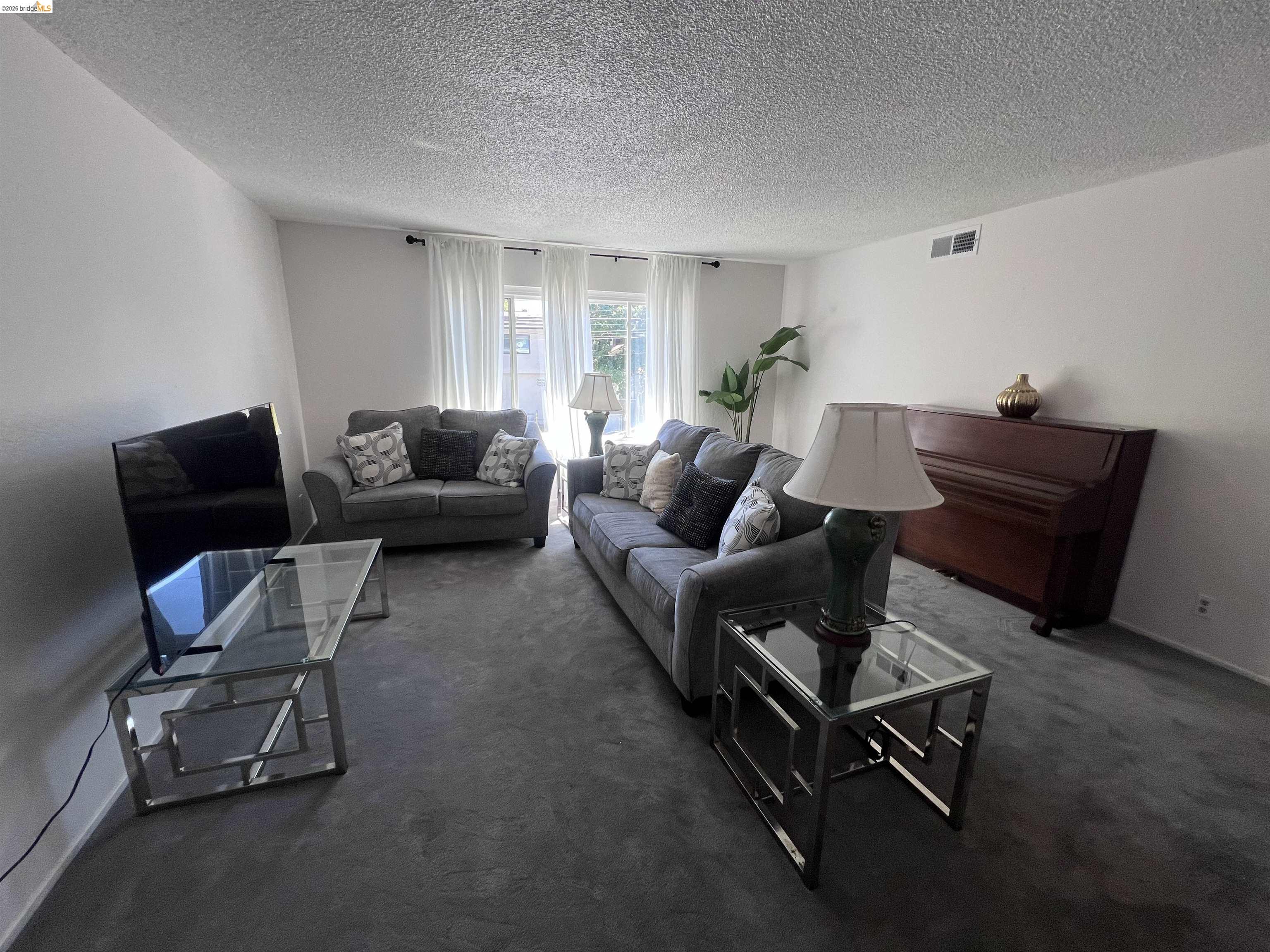 Detail Gallery Image 6 of 12 For 3425 Wilson Ave, Oakland,  CA 94602 - – Beds | – Baths