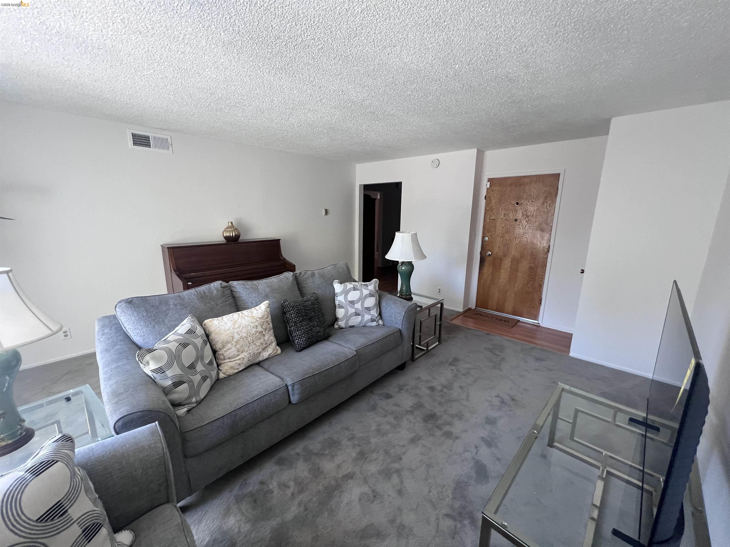 Detail Gallery Image 7 of 12 For 3425 Wilson Ave, Oakland,  CA 94602 - – Beds | – Baths