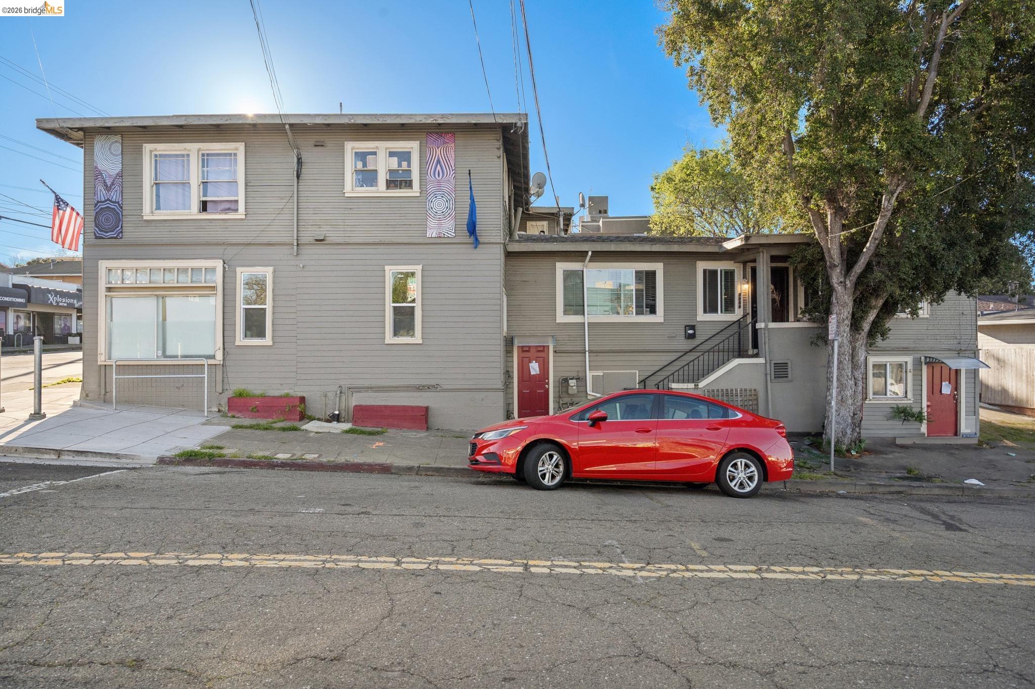 Detail Gallery Image 2 of 35 For 3558 Maple Ave, Oakland,  CA 94602 - – Beds | – Baths