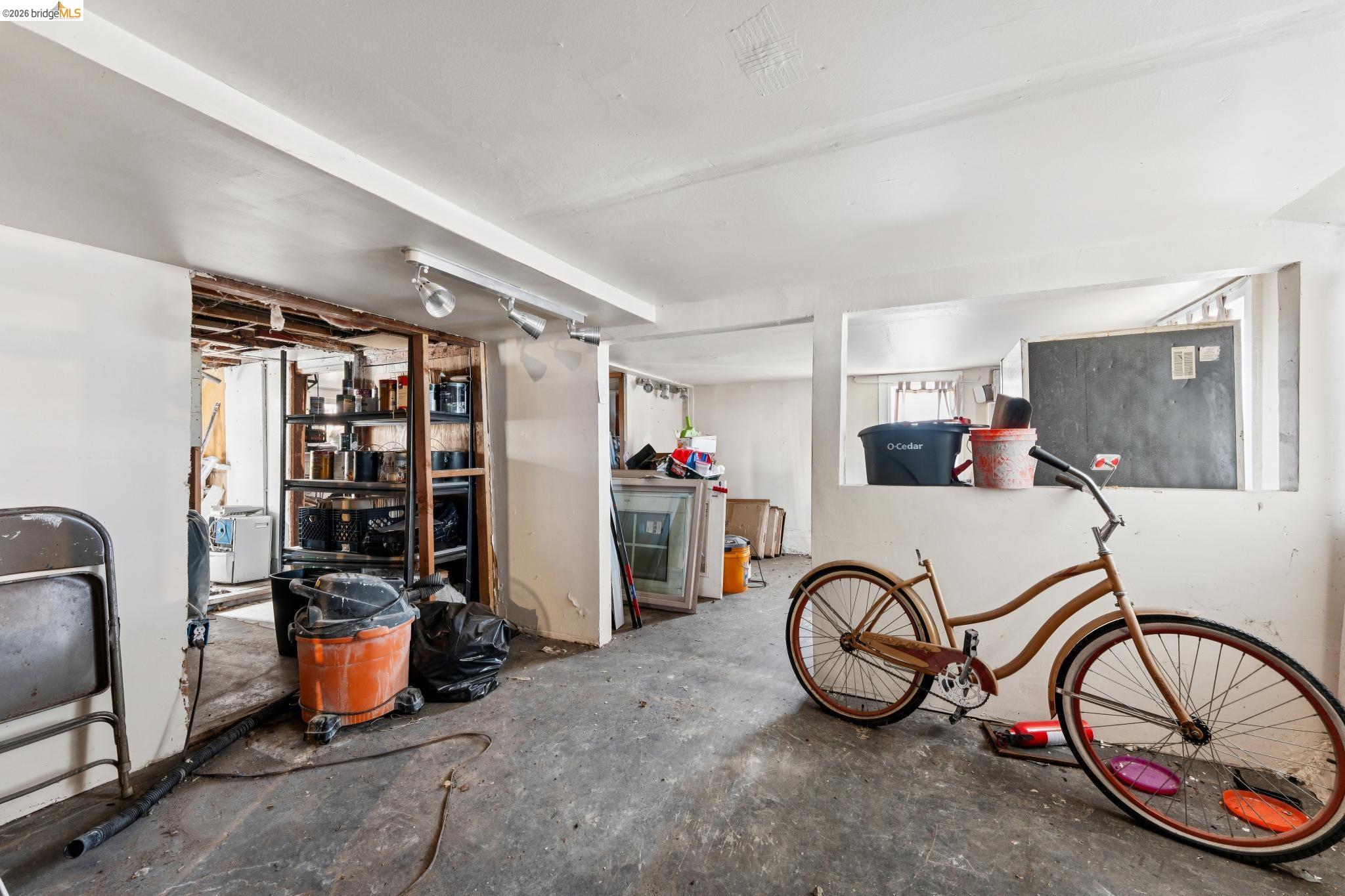 Detail Gallery Image 14 of 35 For 3558 Maple Ave, Oakland,  CA 94602 - – Beds | – Baths