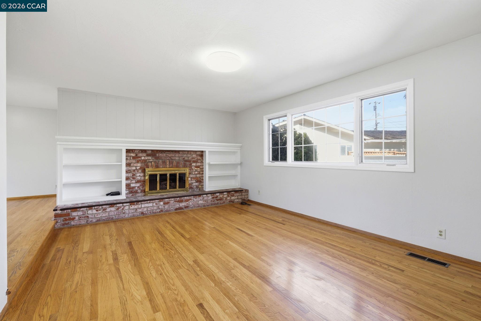 Detail Gallery Image 11 of 46 For 609 Teak Ct, Walnut Creek,  CA 94598 - 4 Beds | 3 Baths