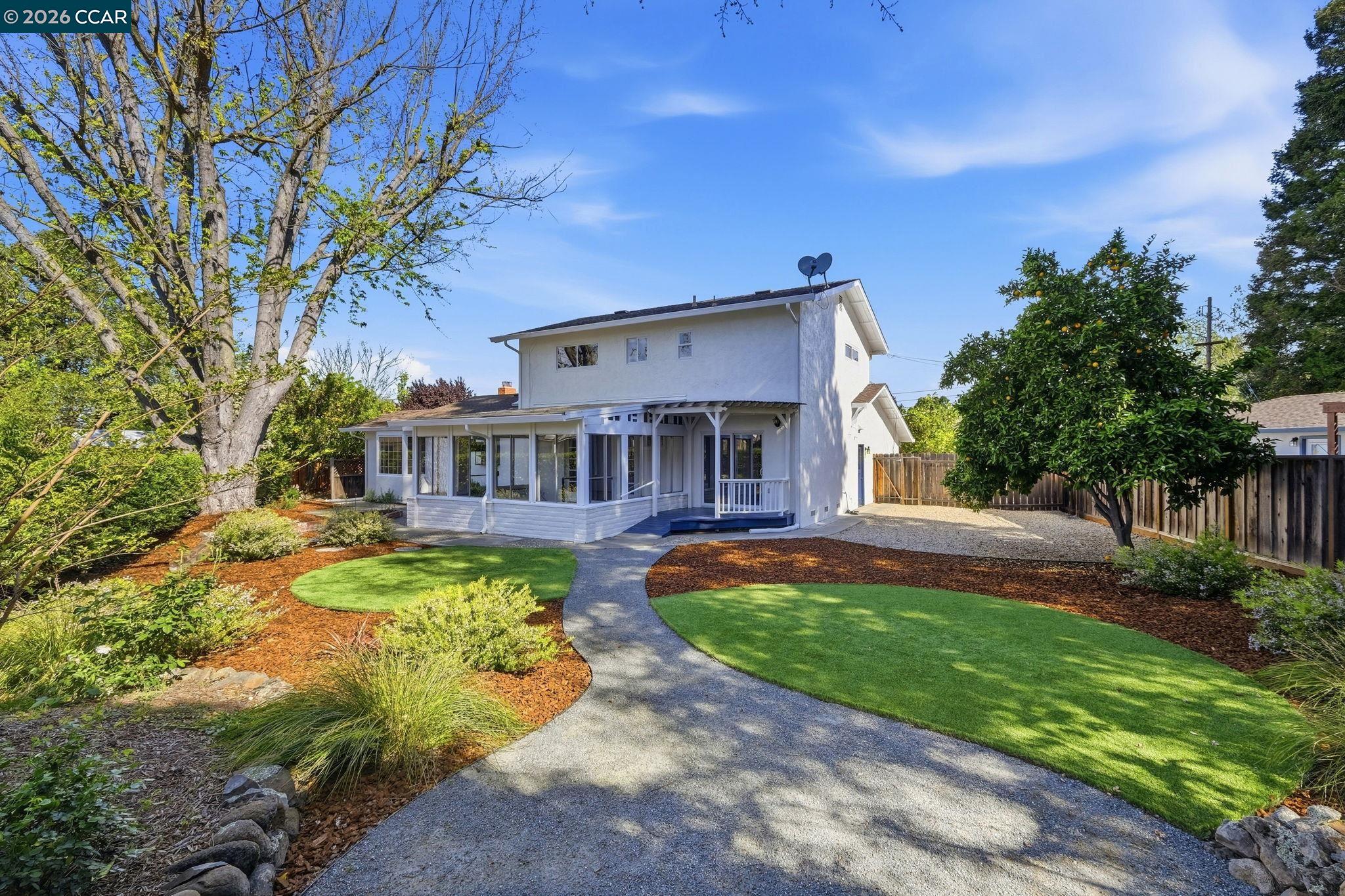 Detail Gallery Image 3 of 46 For 609 Teak Ct, Walnut Creek,  CA 94598 - 4 Beds | 3 Baths