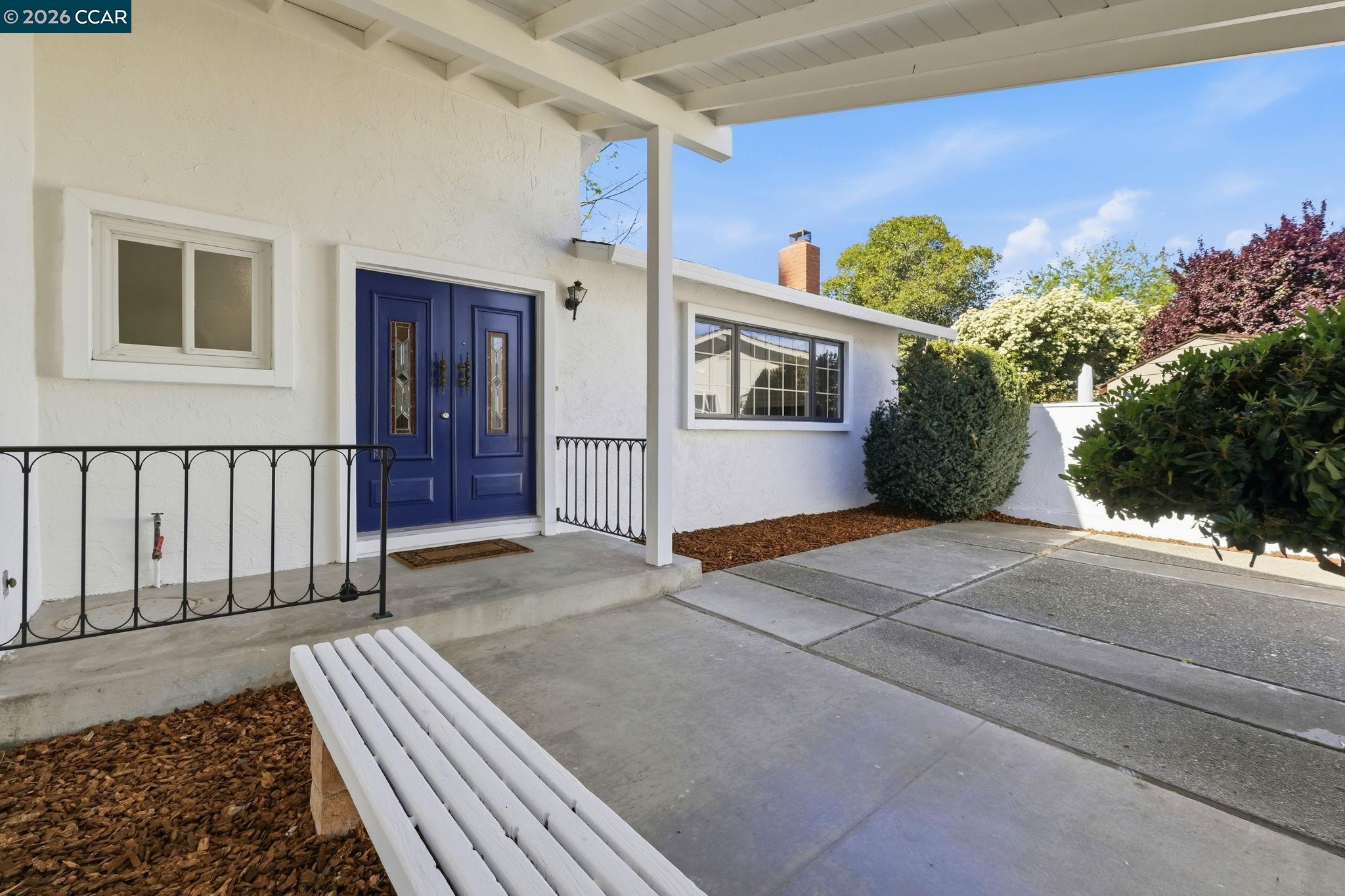 Detail Gallery Image 8 of 46 For 609 Teak Ct, Walnut Creek,  CA 94598 - 4 Beds | 3 Baths