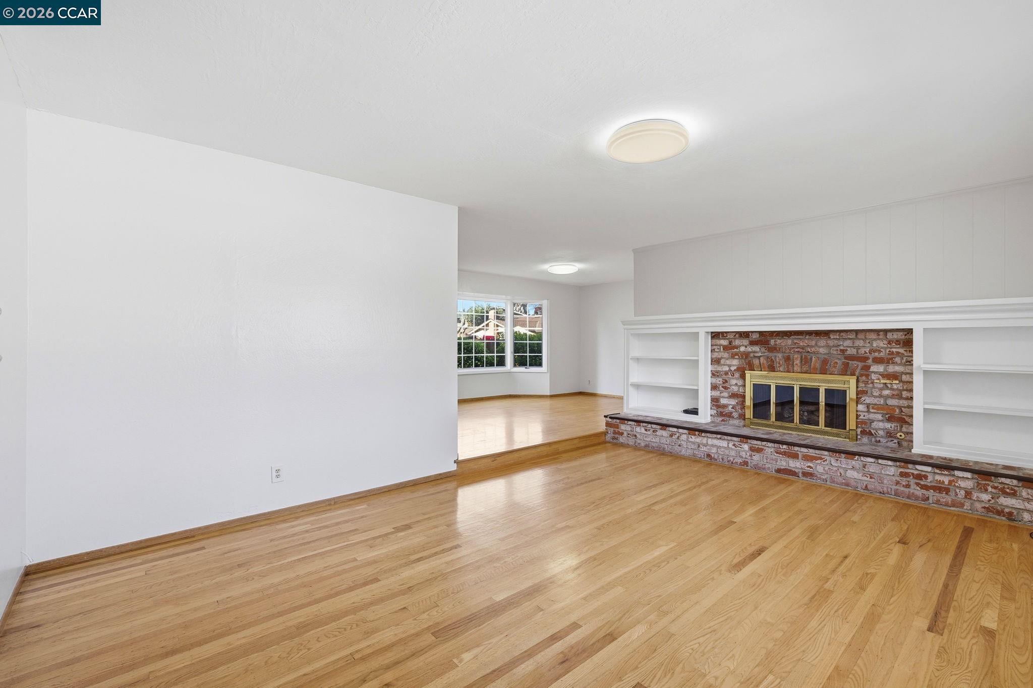 Detail Gallery Image 10 of 46 For 609 Teak Ct, Walnut Creek,  CA 94598 - 4 Beds | 3 Baths