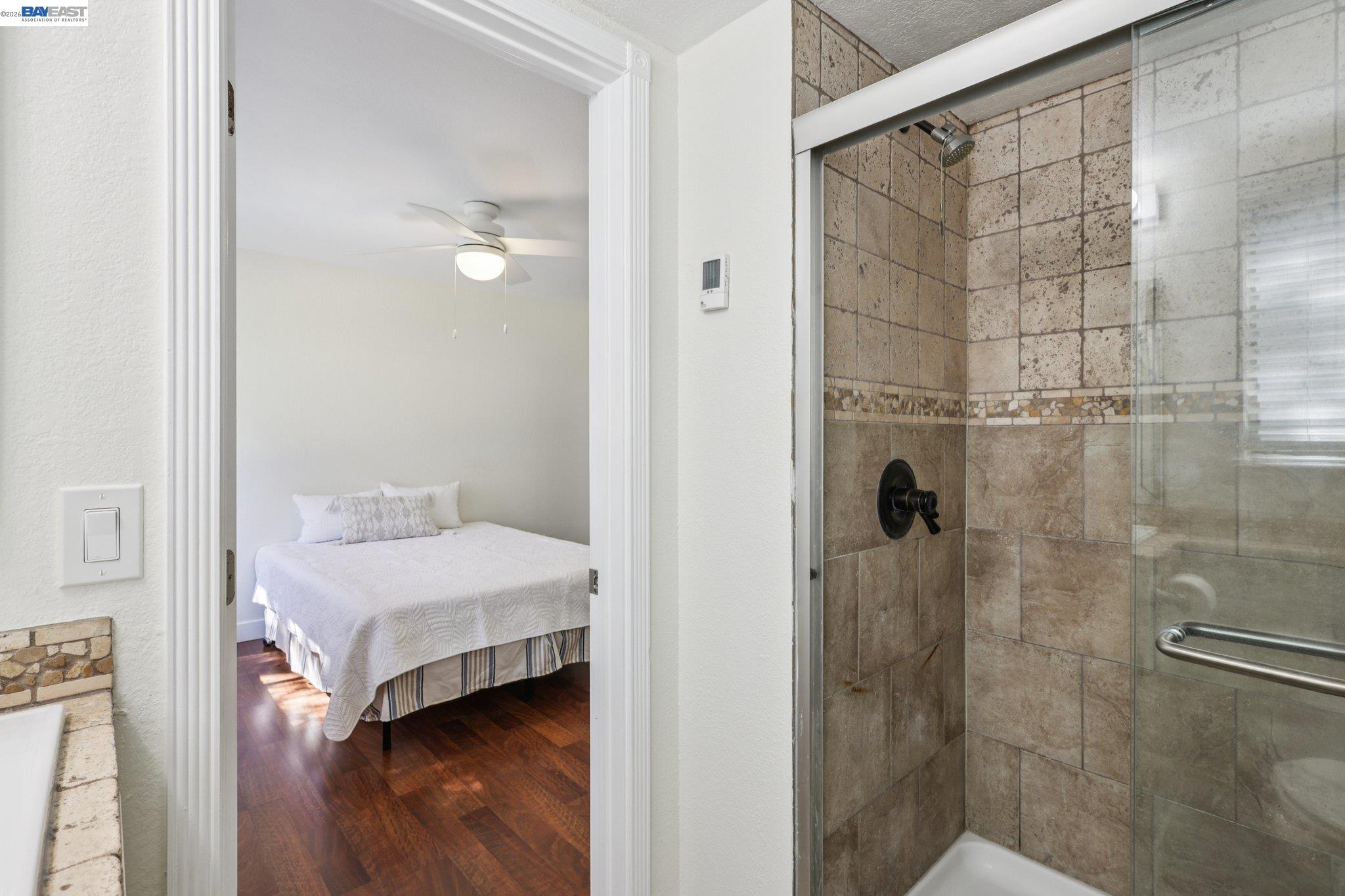 Photo #14: 41128307 Listing: Photo #14