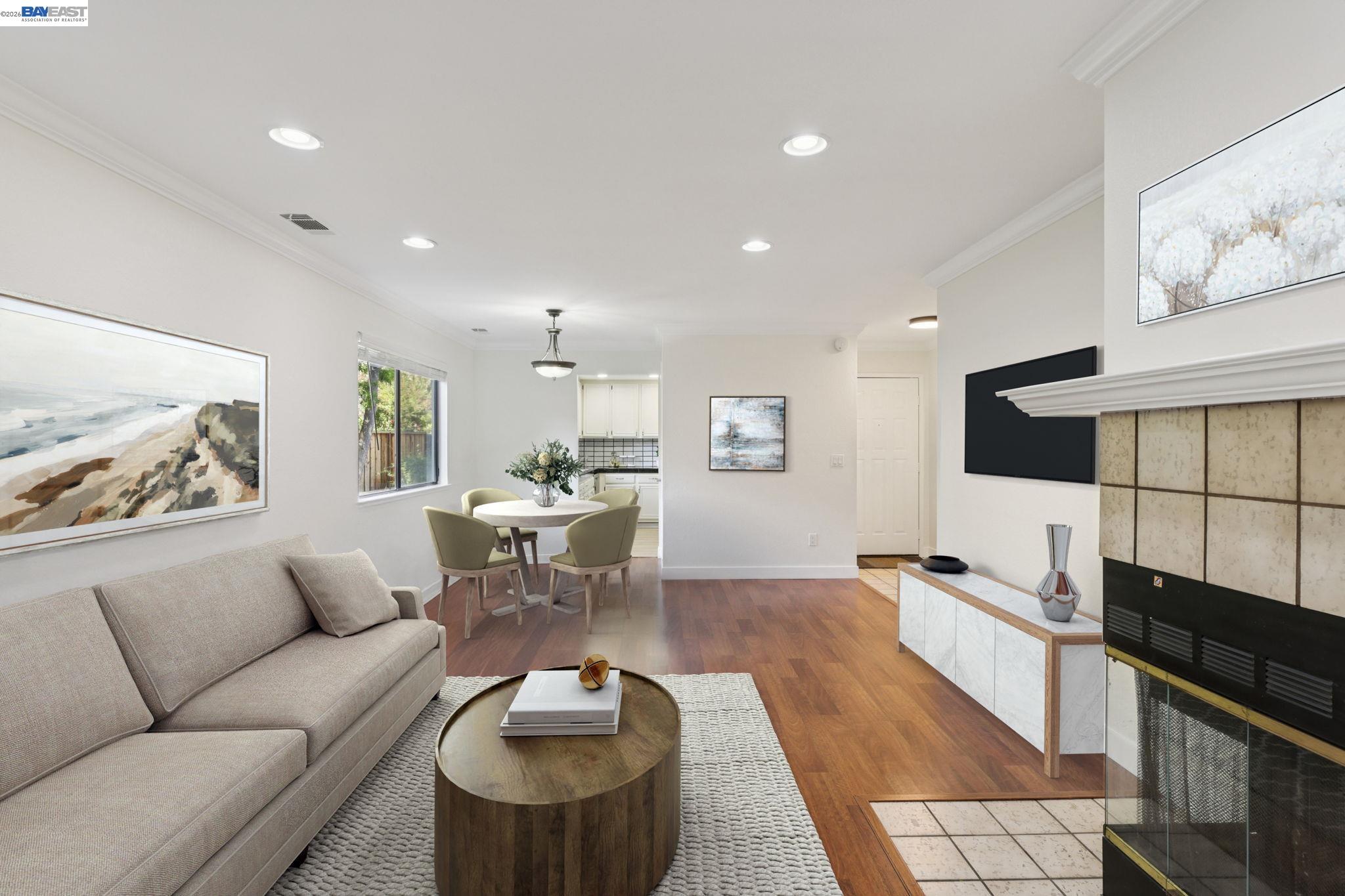 Photo #4: 41128307 Listing: Photo #4