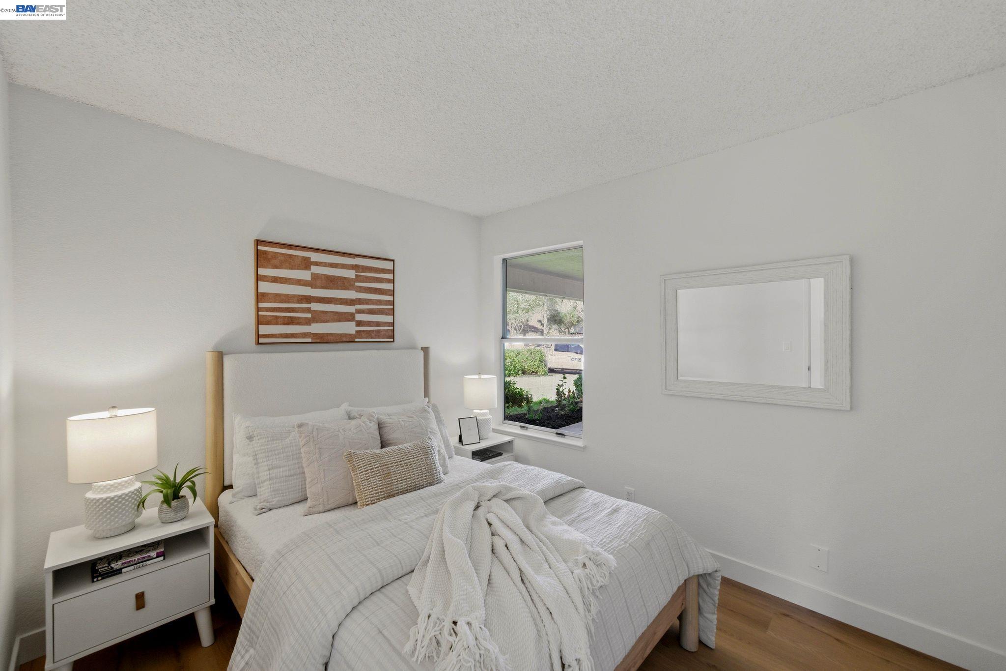 Detail Gallery Image 19 of 47 For 1686 Rhododendron Dr, Livermore,  CA 94551 - 4 Beds | 2 Baths