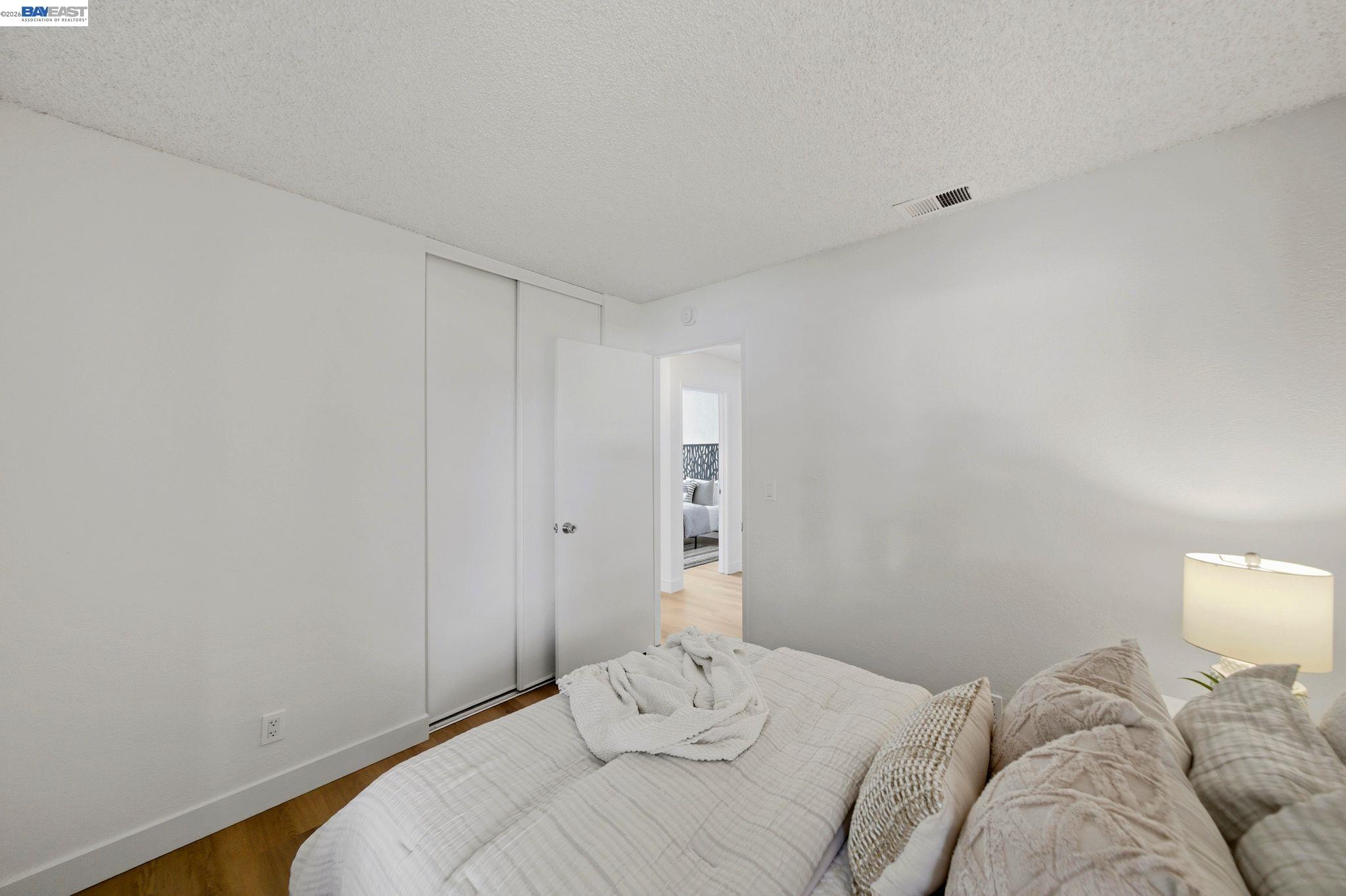 Detail Gallery Image 20 of 47 For 1686 Rhododendron Dr, Livermore,  CA 94551 - 4 Beds | 2 Baths