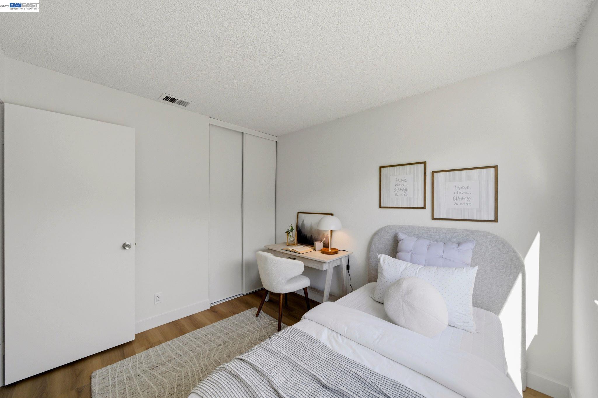 Detail Gallery Image 22 of 47 For 1686 Rhododendron Dr, Livermore,  CA 94551 - 4 Beds | 2 Baths