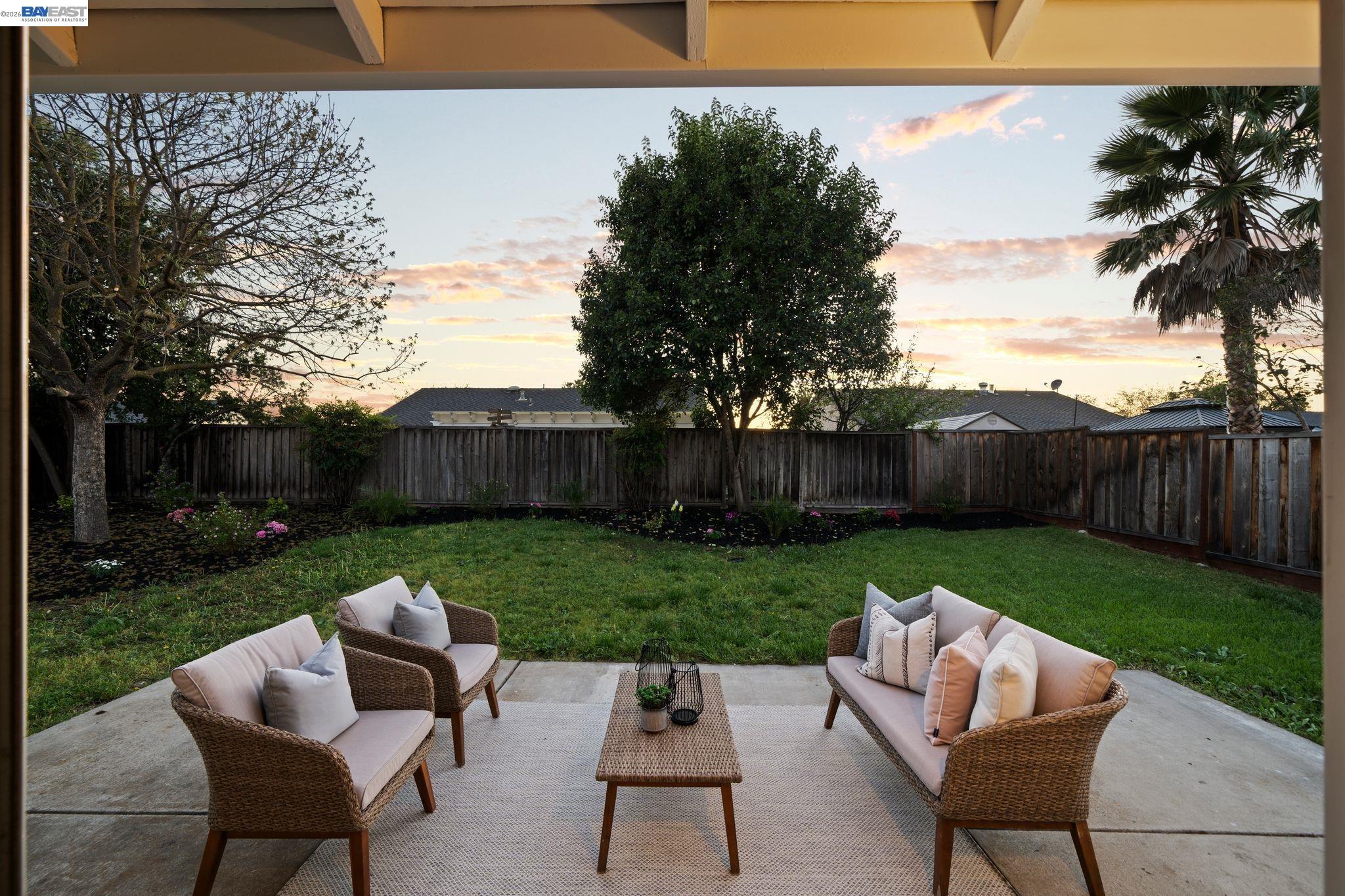 Detail Gallery Image 37 of 47 For 1686 Rhododendron Dr, Livermore,  CA 94551 - 4 Beds | 2 Baths