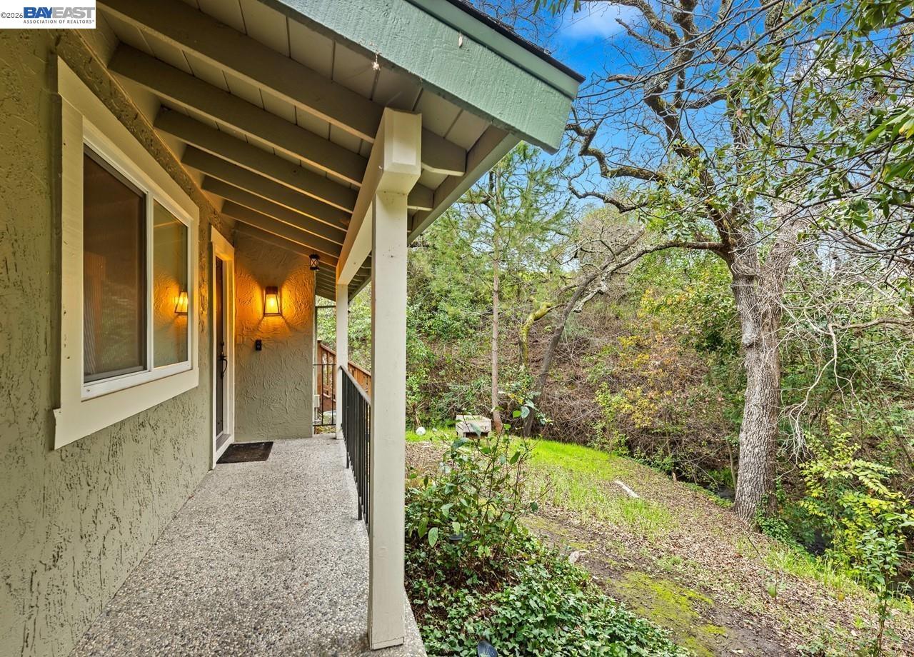 Photo #5: 41128312 Listing: Photo #5