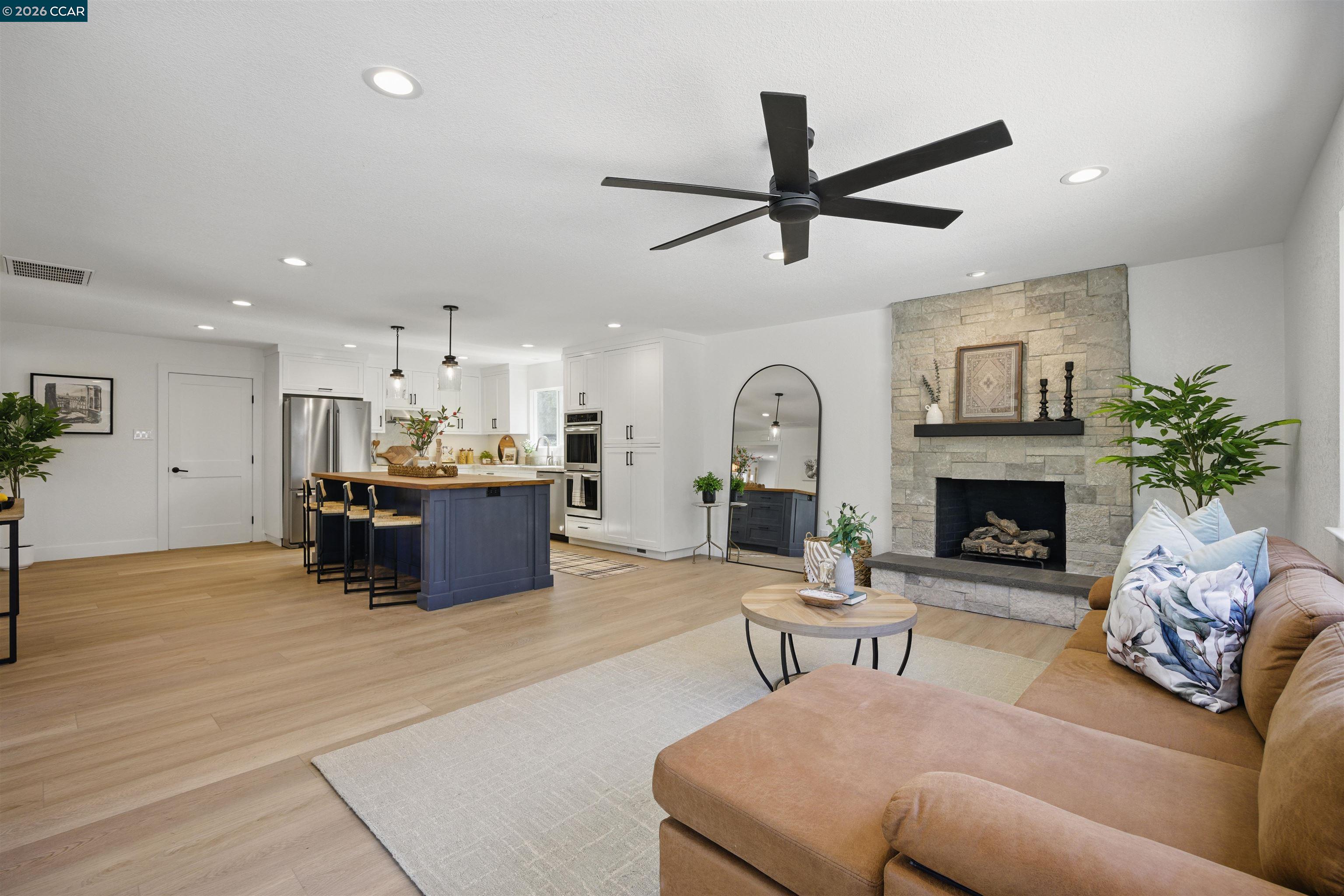 Detail Gallery Image 13 of 47 For 1430 Carpenter Rd, Oakley,  CA 94561 - 3 Beds | 2 Baths