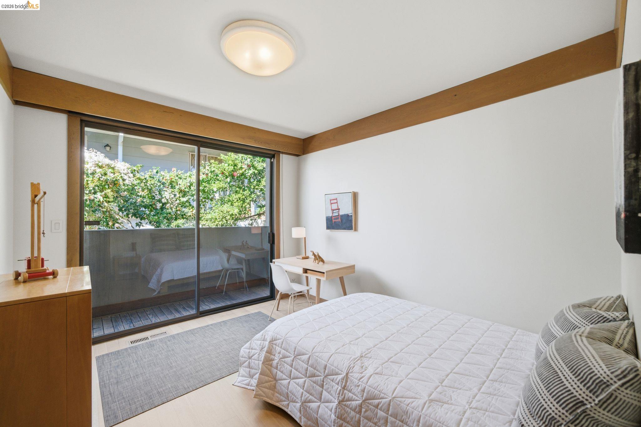 Detail Gallery Image 34 of 54 For 606 Grizzly Peak Boulevard, Berkeley,  CA 94708 - 4 Beds | 3 Baths