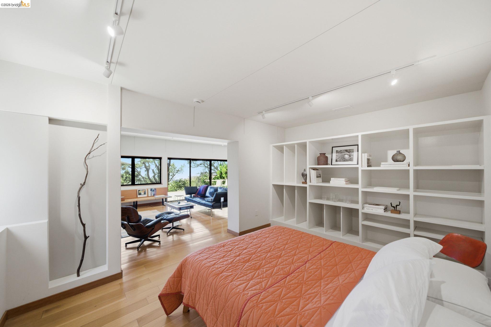 Detail Gallery Image 37 of 54 For 606 Grizzly Peak Boulevard, Berkeley,  CA 94708 - 4 Beds | 3 Baths