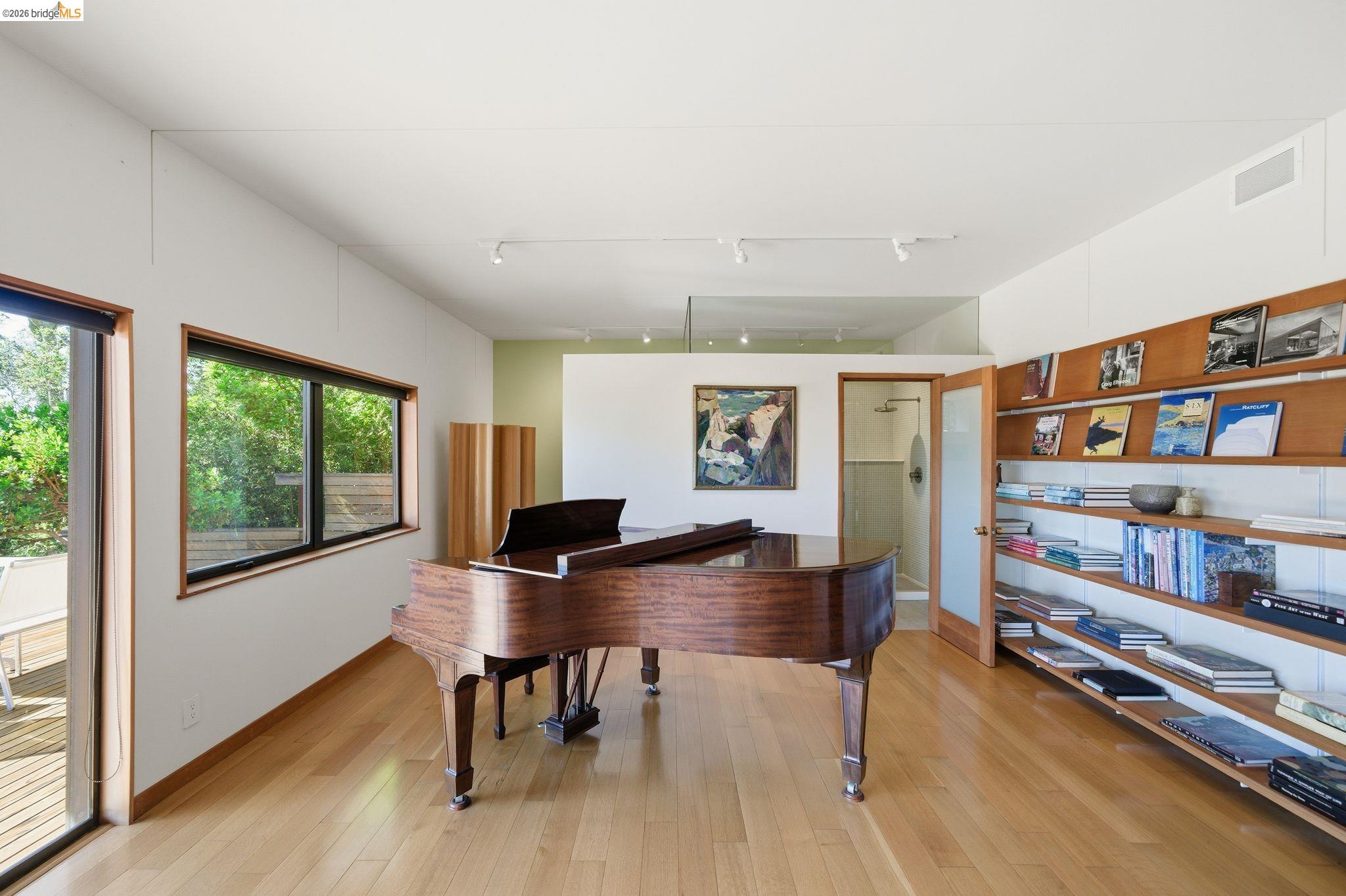 Detail Gallery Image 42 of 54 For 606 Grizzly Peak Boulevard, Berkeley,  CA 94708 - 4 Beds | 3 Baths