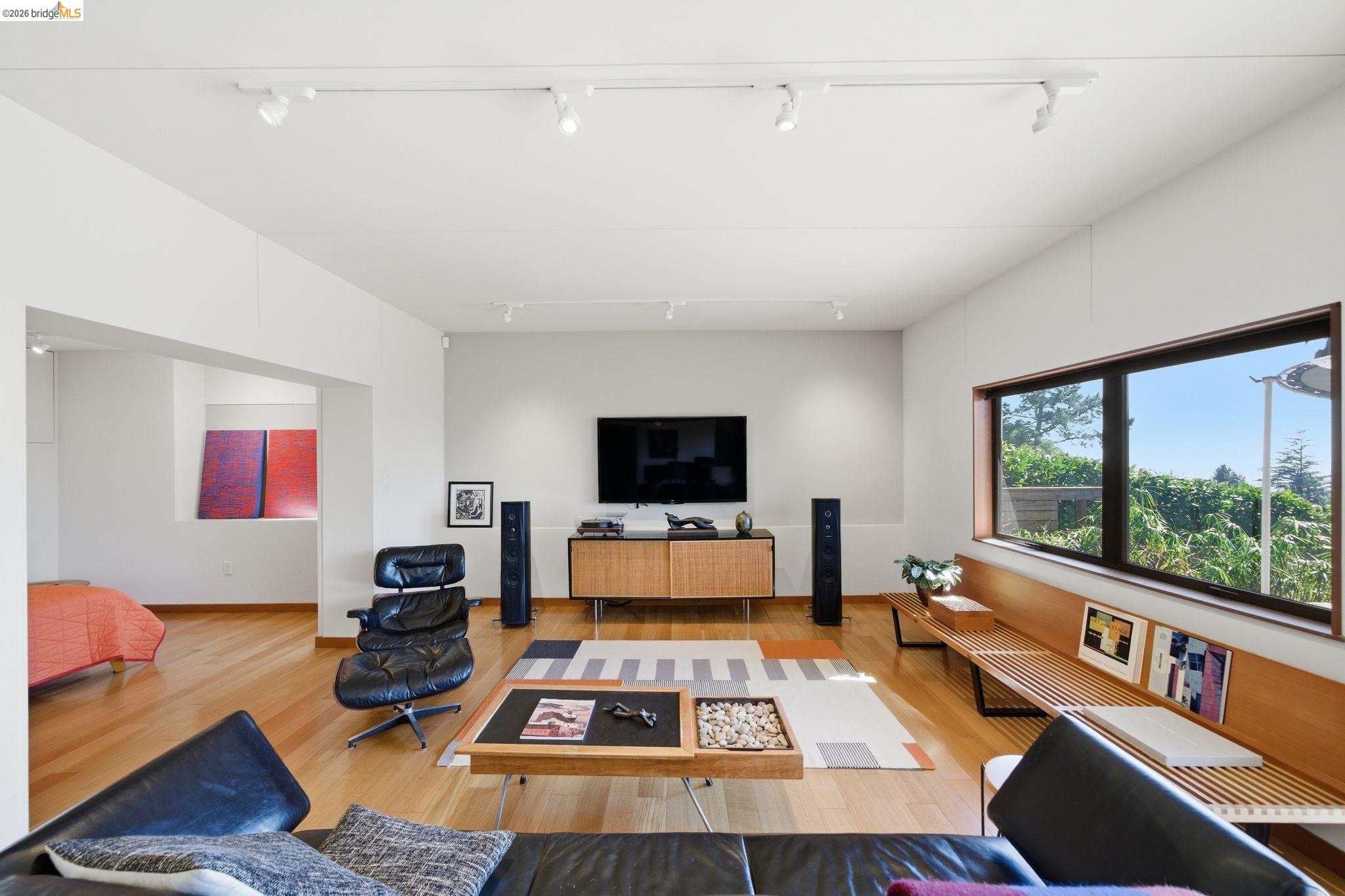 Detail Gallery Image 44 of 54 For 606 Grizzly Peak Boulevard, Berkeley,  CA 94708 - 4 Beds | 3 Baths