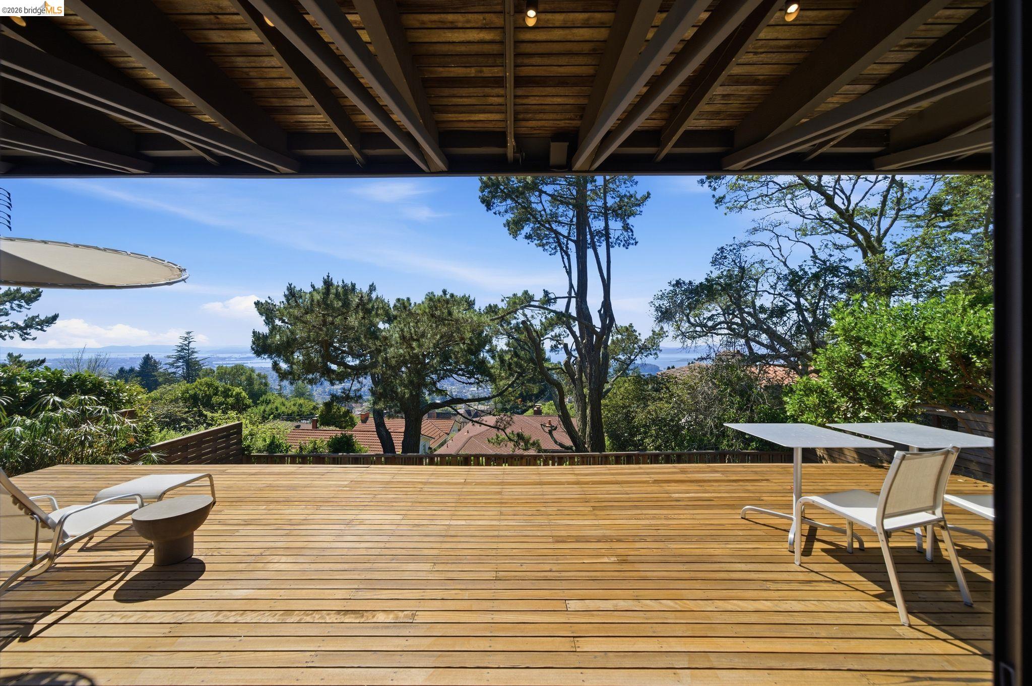 Detail Gallery Image 45 of 54 For 606 Grizzly Peak Boulevard, Berkeley,  CA 94708 - 4 Beds | 3 Baths