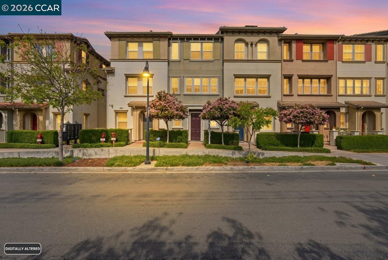 Photo #1: 41128318 Listing: Photo #1