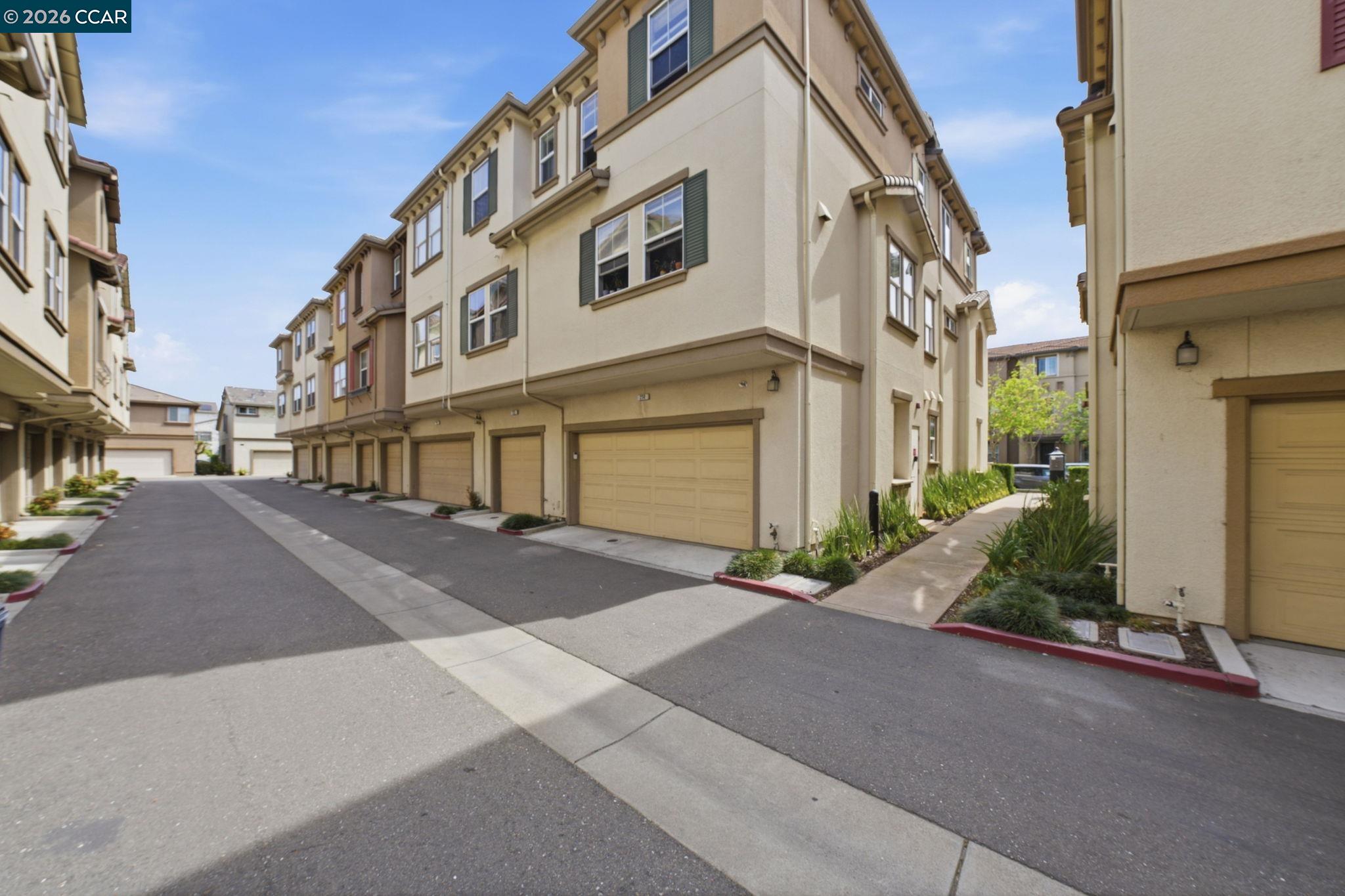 Photo #51: 41128318 Listing: Photo #51