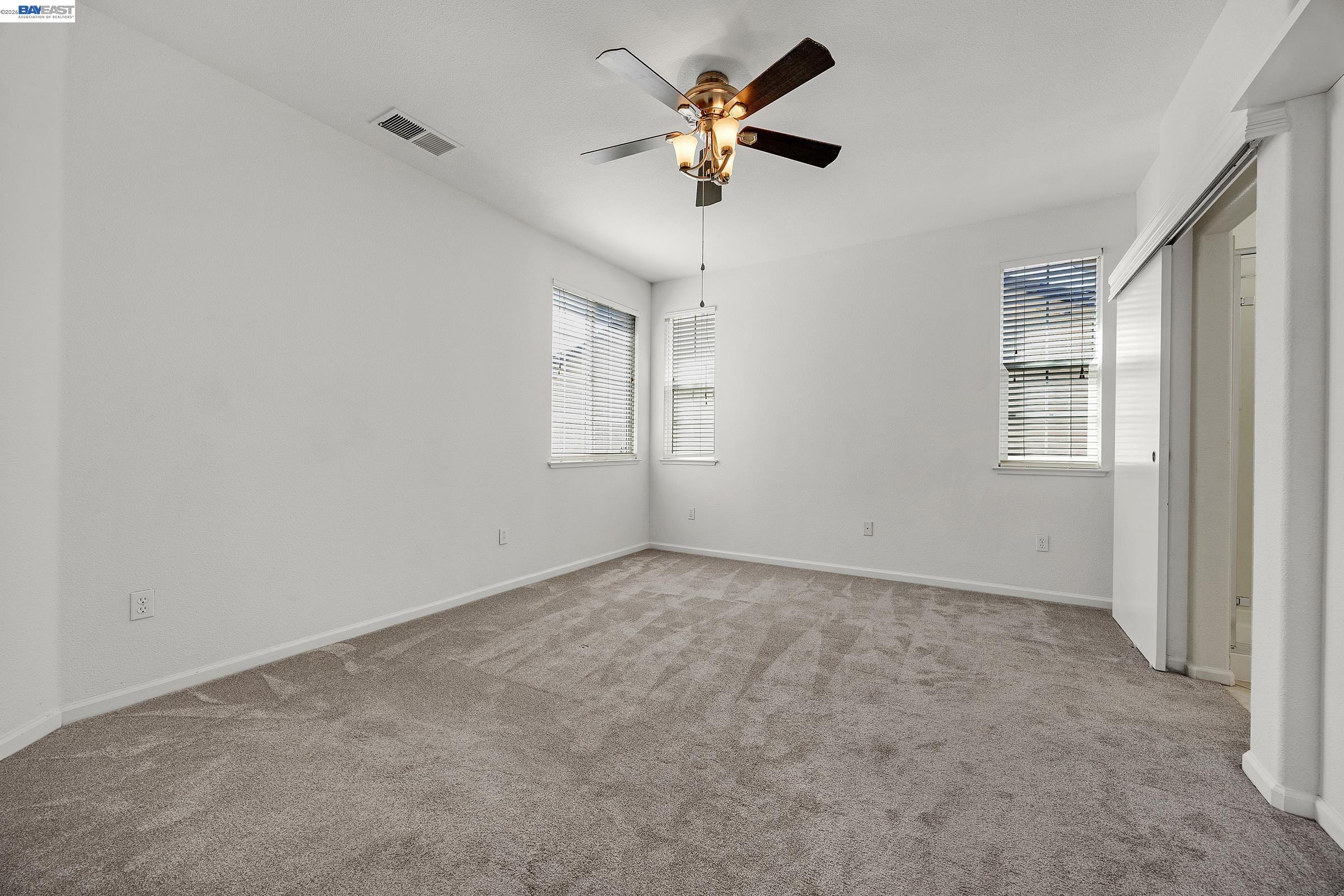 Detail Gallery Image 29 of 52 For 576 Herb White Way, Pittsburg,  CA 94565 - 4 Beds | 3 Baths