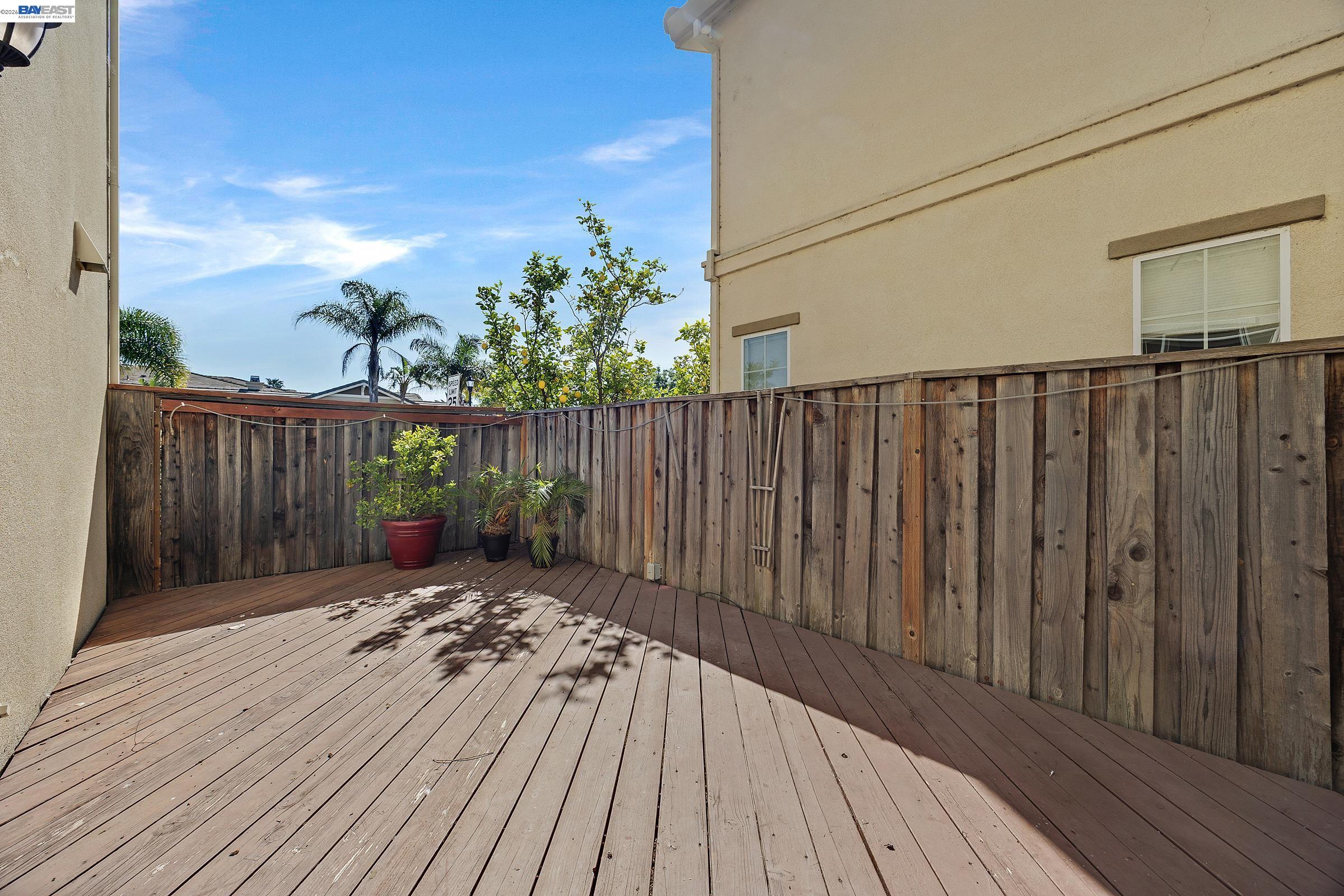 Detail Gallery Image 39 of 52 For 576 Herb White Way, Pittsburg,  CA 94565 - 4 Beds | 3 Baths