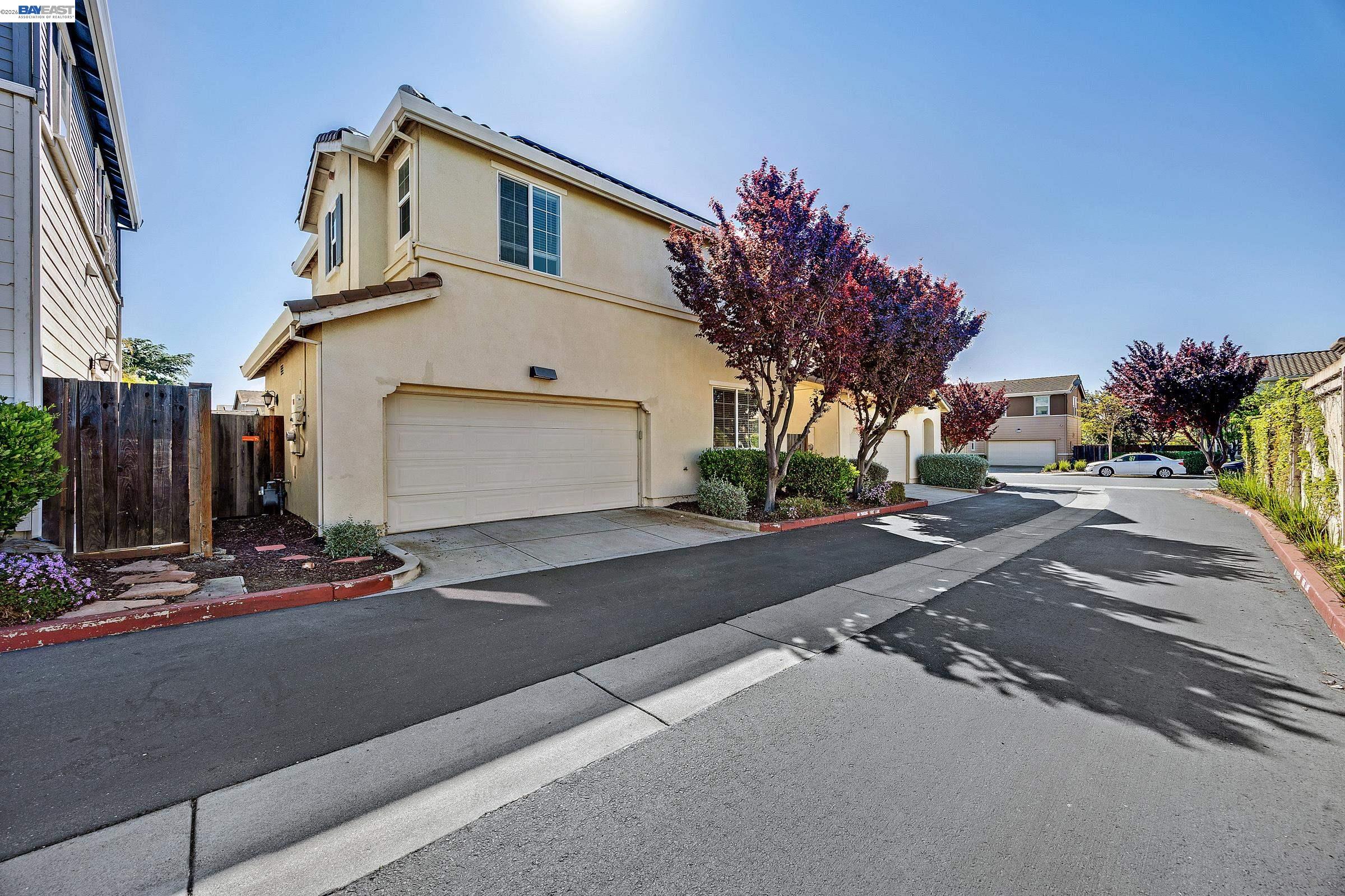 Detail Gallery Image 46 of 52 For 576 Herb White Way, Pittsburg,  CA 94565 - 4 Beds | 3 Baths