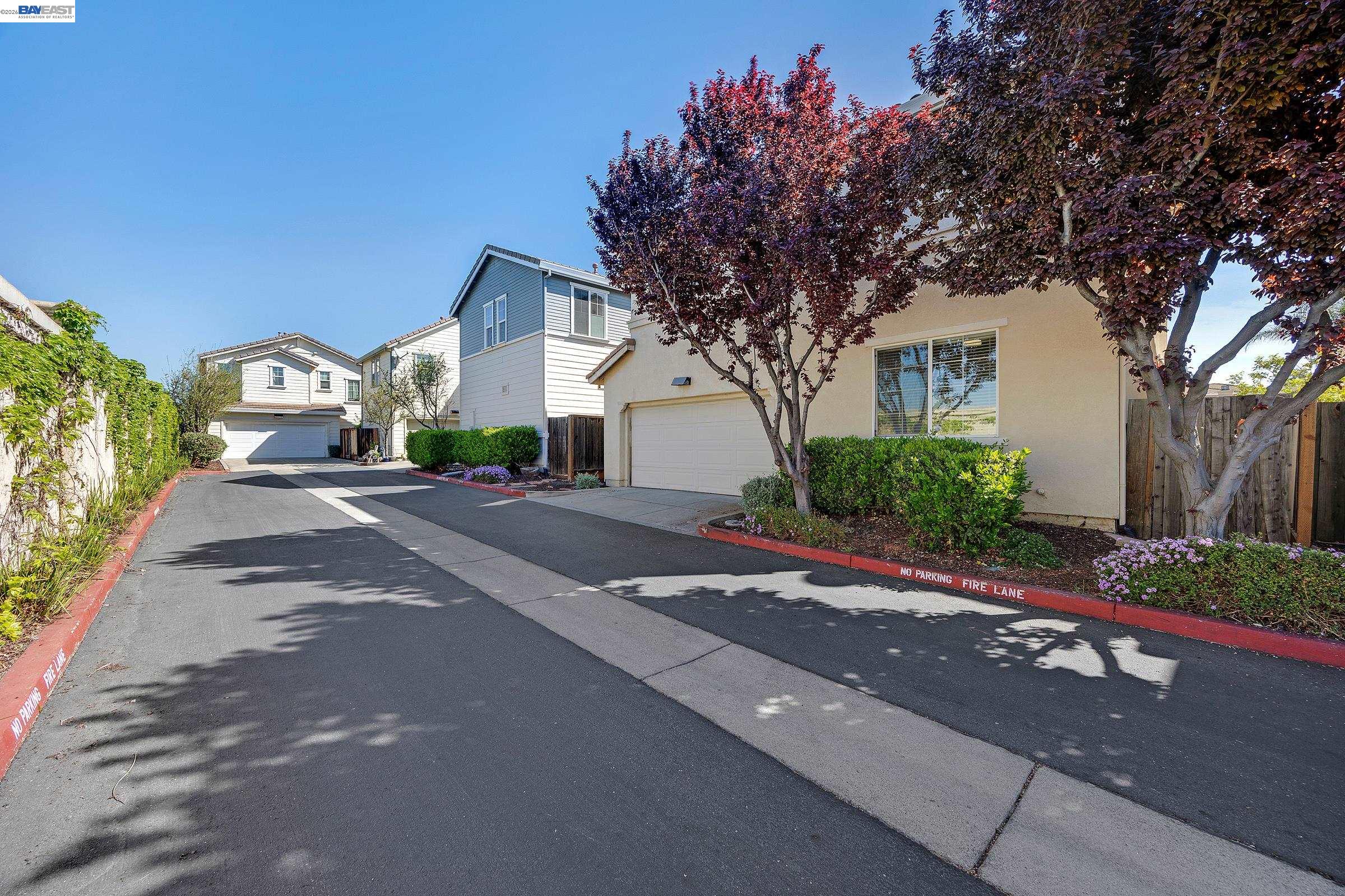 Detail Gallery Image 48 of 52 For 576 Herb White Way, Pittsburg,  CA 94565 - 4 Beds | 3 Baths