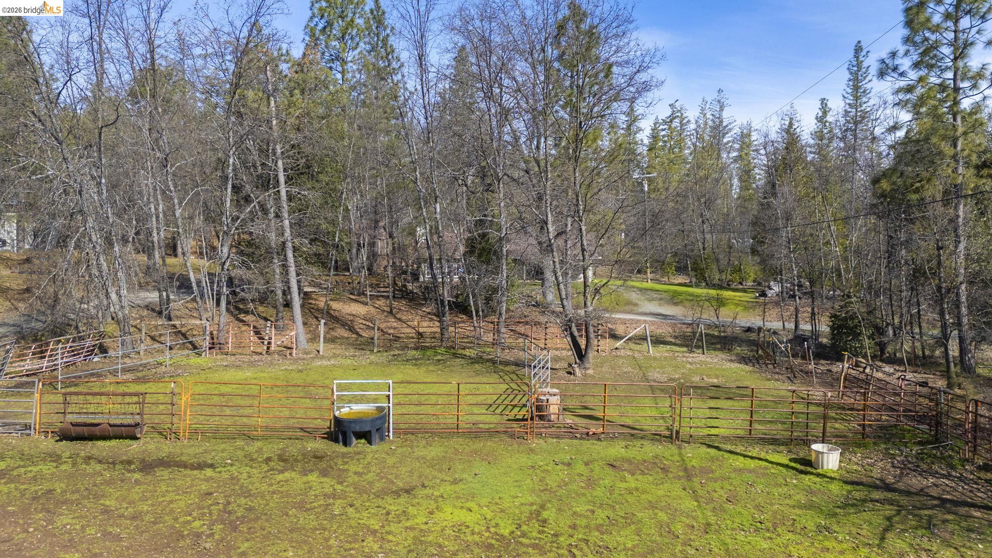 Detail Gallery Image 38 of 41 For 9721 Manzanita Way, Coulterville,  CA 95311 - 3 Beds | 2 Baths