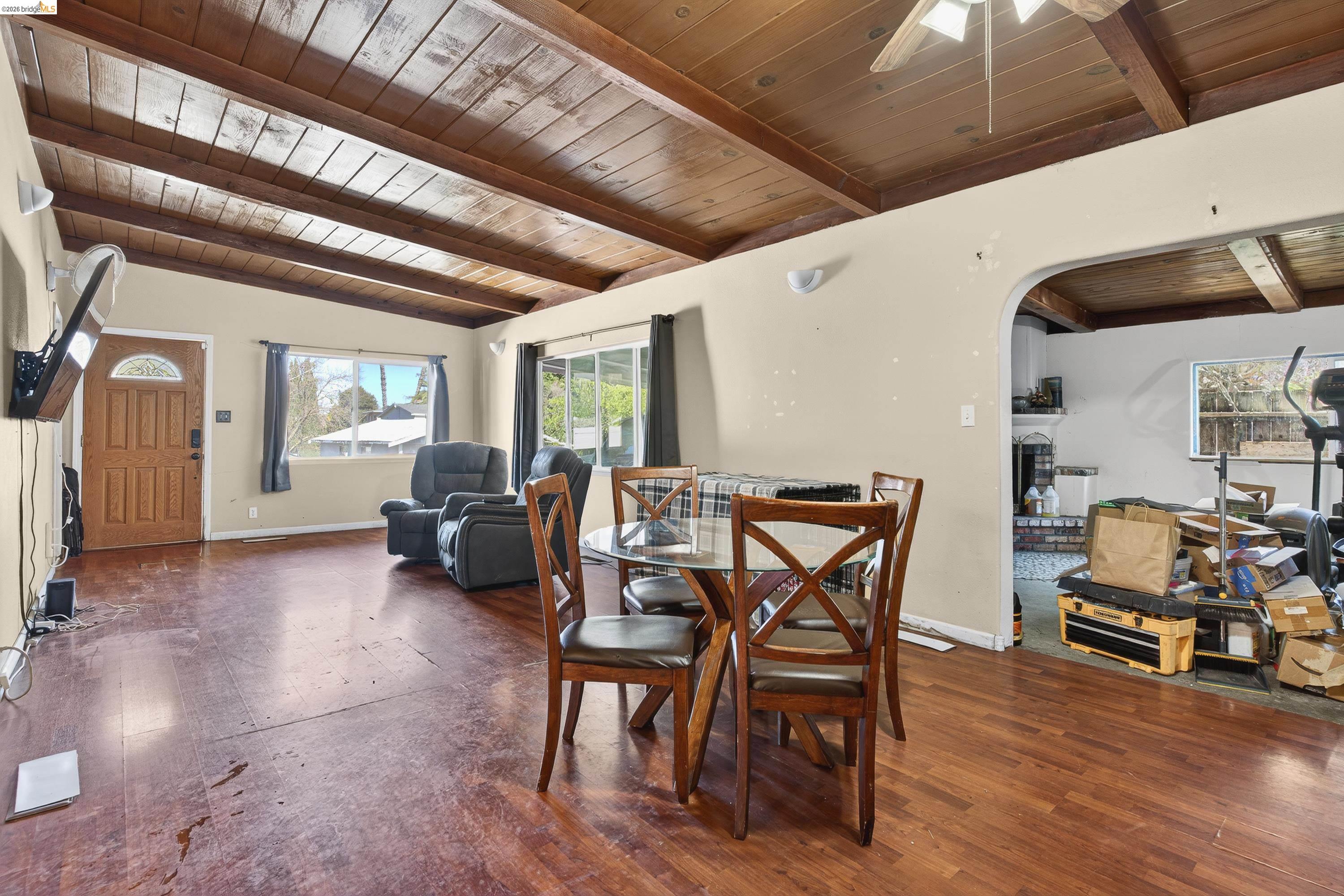 Detail Gallery Image 18 of 58 For 1050 Sierra Ave, Martinez,  CA 94553 - 3 Beds | 2 Baths