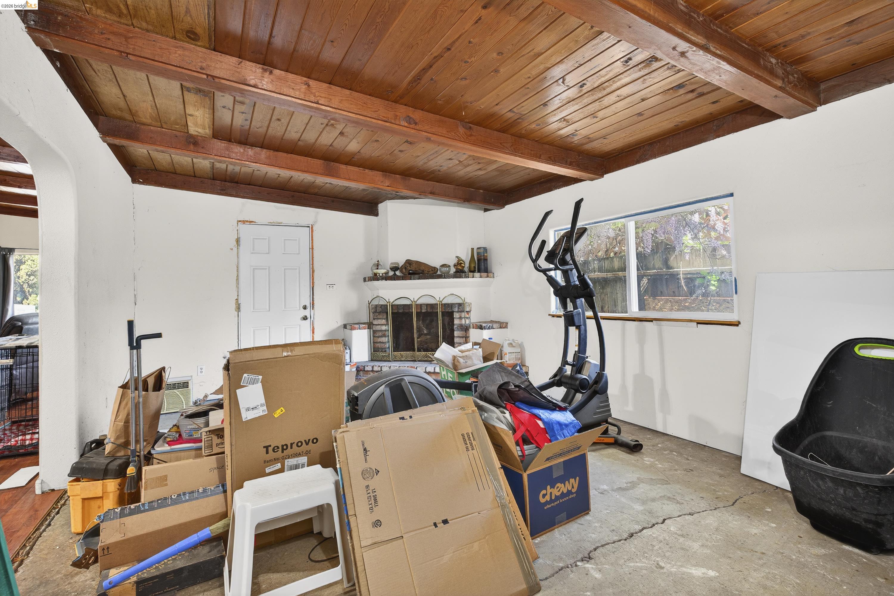 Detail Gallery Image 22 of 58 For 1050 Sierra Ave, Martinez,  CA 94553 - 3 Beds | 2 Baths