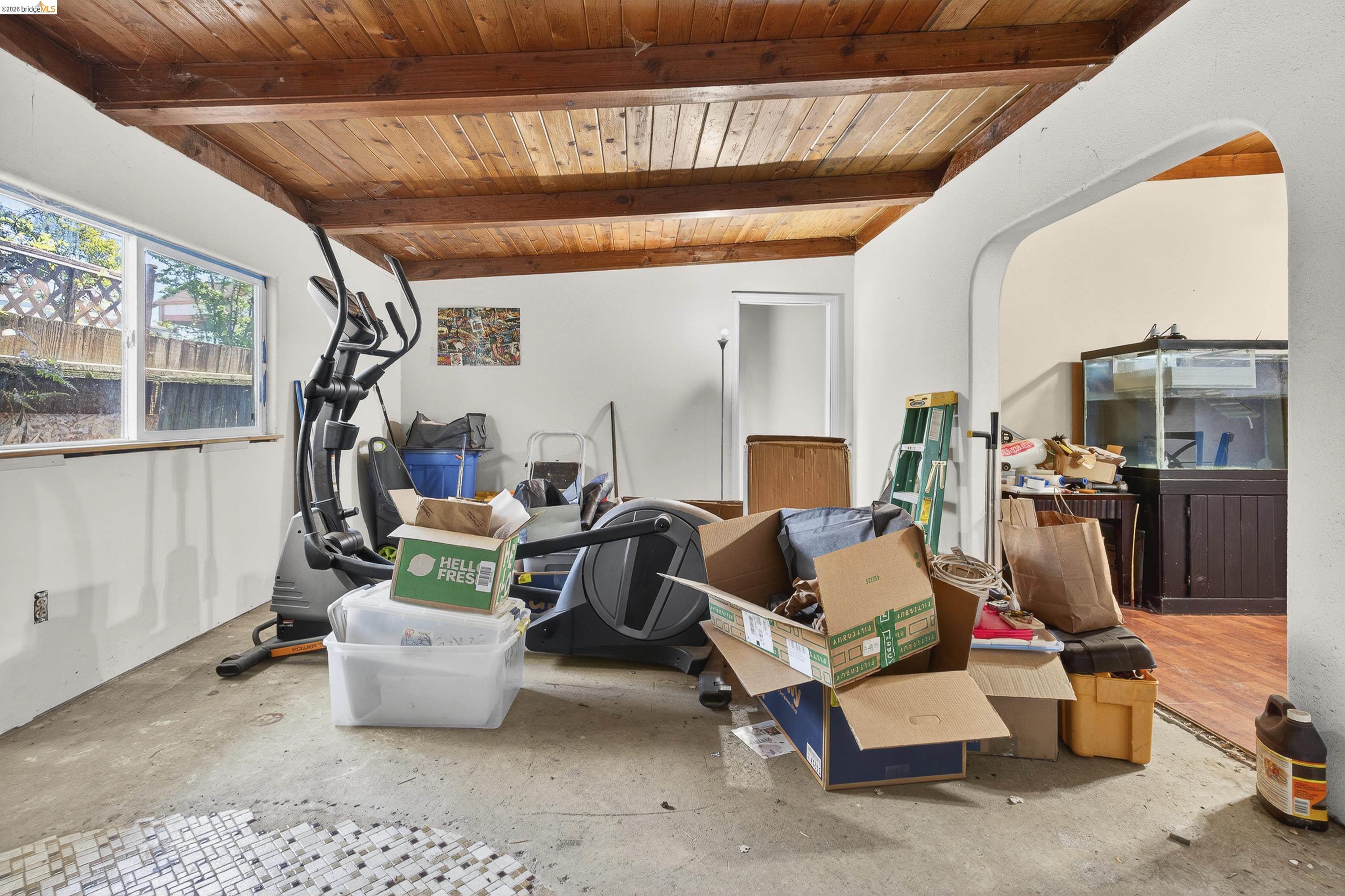 Detail Gallery Image 24 of 58 For 1050 Sierra Ave, Martinez,  CA 94553 - 3 Beds | 2 Baths