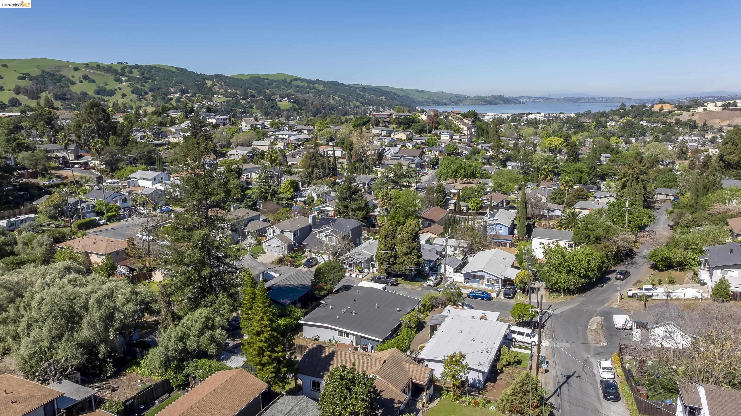 Detail Gallery Image 56 of 58 For 1050 Sierra Ave, Martinez,  CA 94553 - 3 Beds | 2 Baths