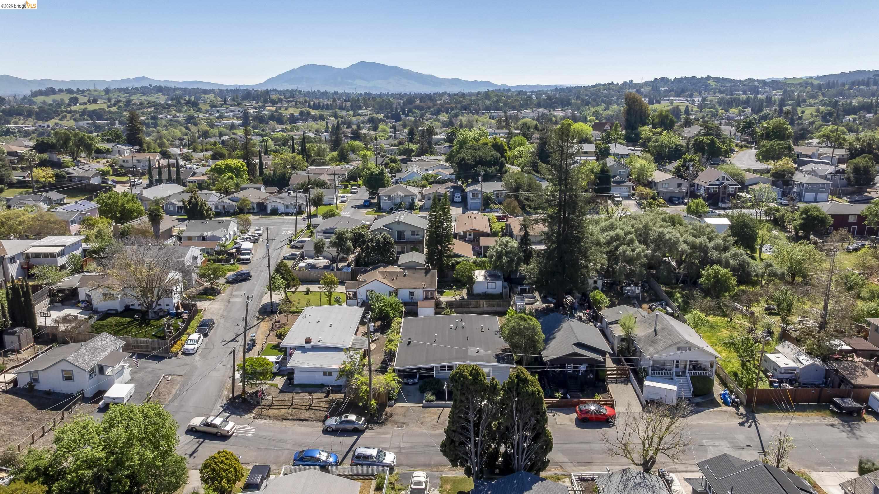 Detail Gallery Image 57 of 58 For 1050 Sierra Ave, Martinez,  CA 94553 - 3 Beds | 2 Baths