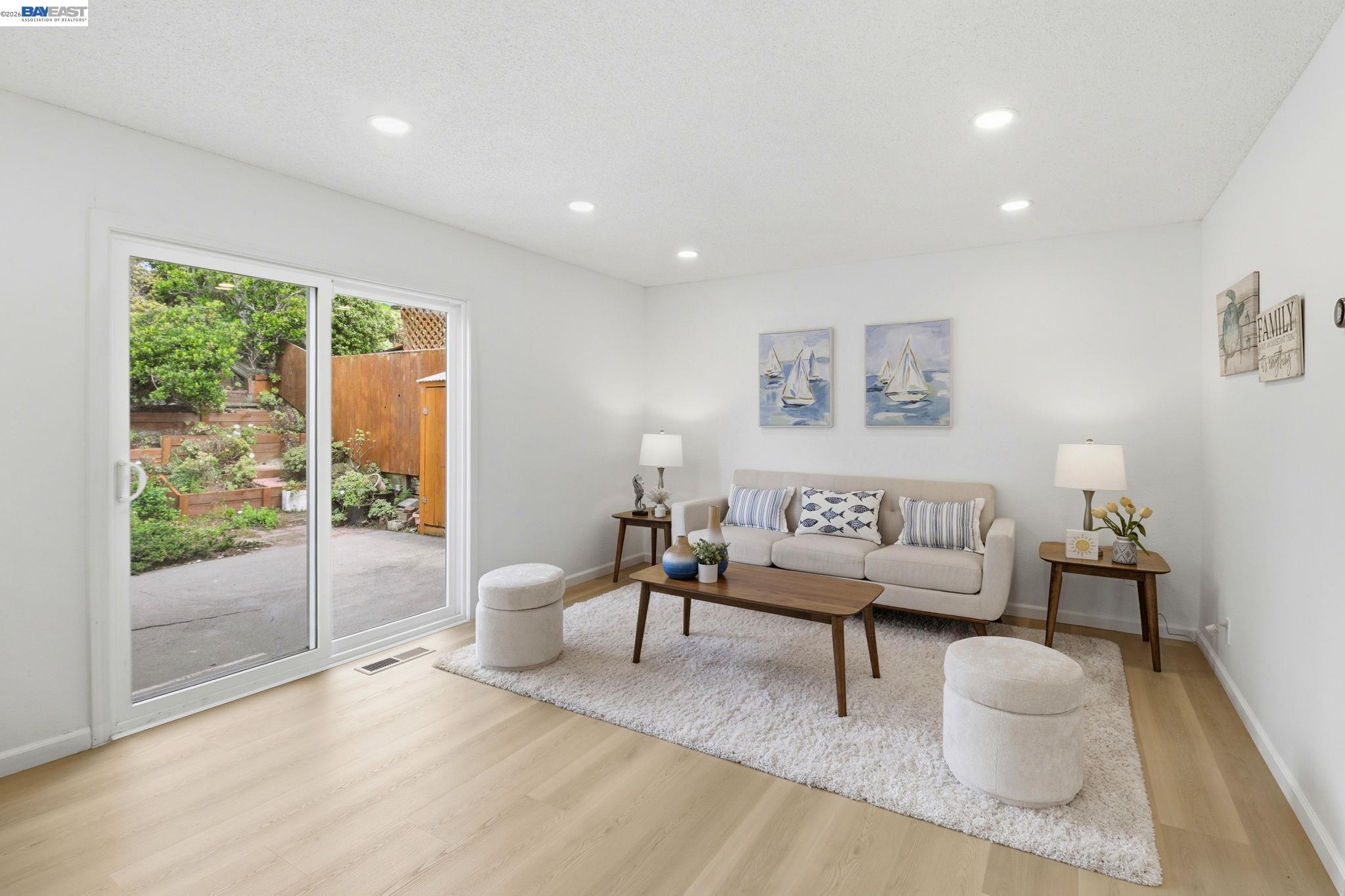 Detail Gallery Image 18 of 36 For 2485 Wexford Ave, South San Francisco,  CA 94080 - 4 Beds | 2/1 Baths