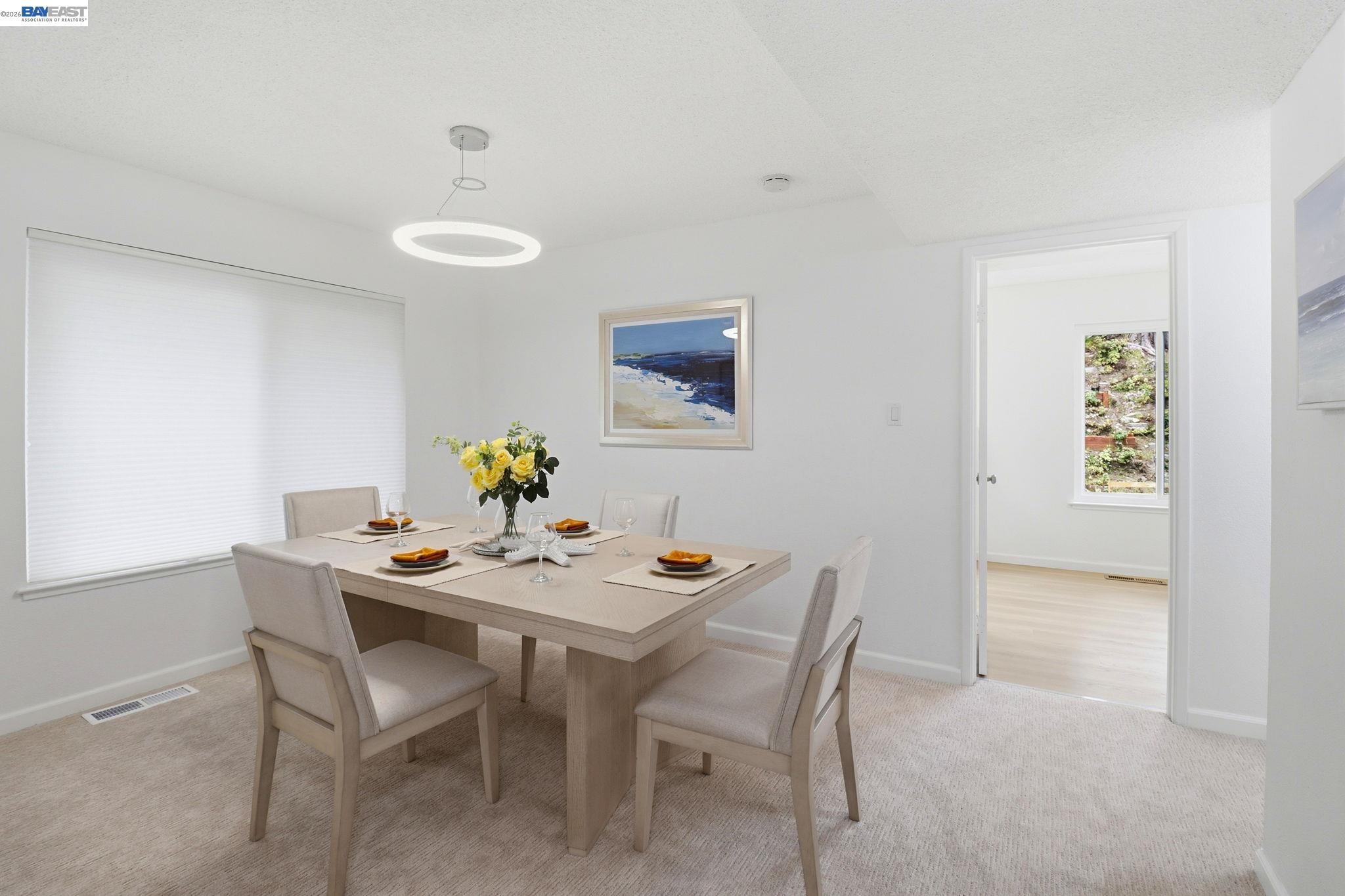 Detail Gallery Image 9 of 36 For 2485 Wexford Ave, South San Francisco,  CA 94080 - 4 Beds | 2/1 Baths