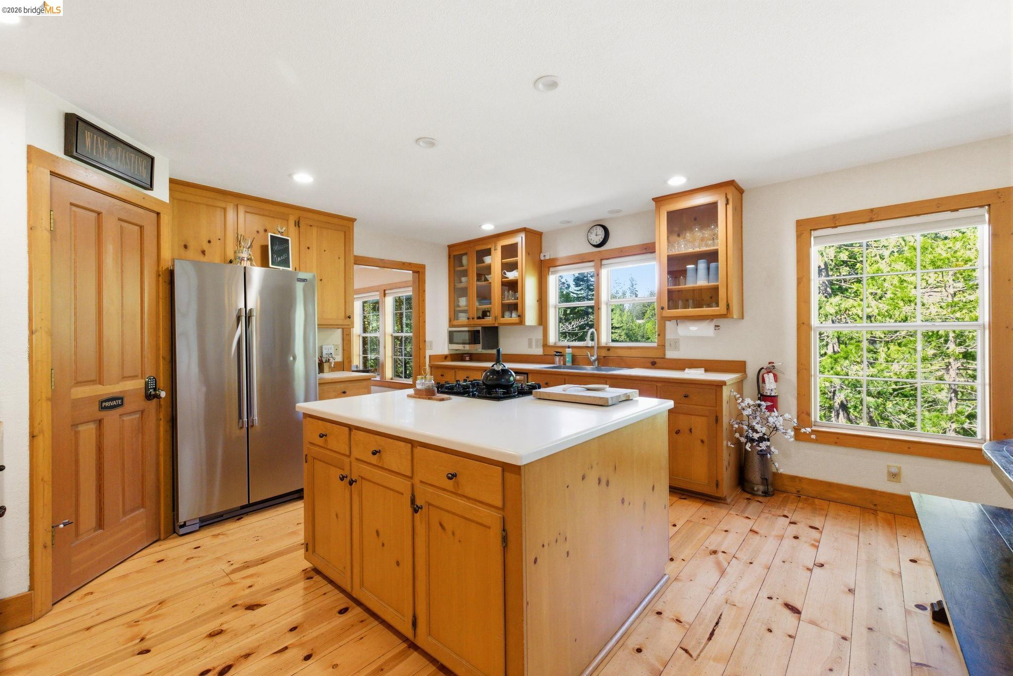 Detail Gallery Image 17 of 50 For 23820 Pine Lake Dr, Twain Harte,  CA 95383 - 4 Beds | 2/1 Baths