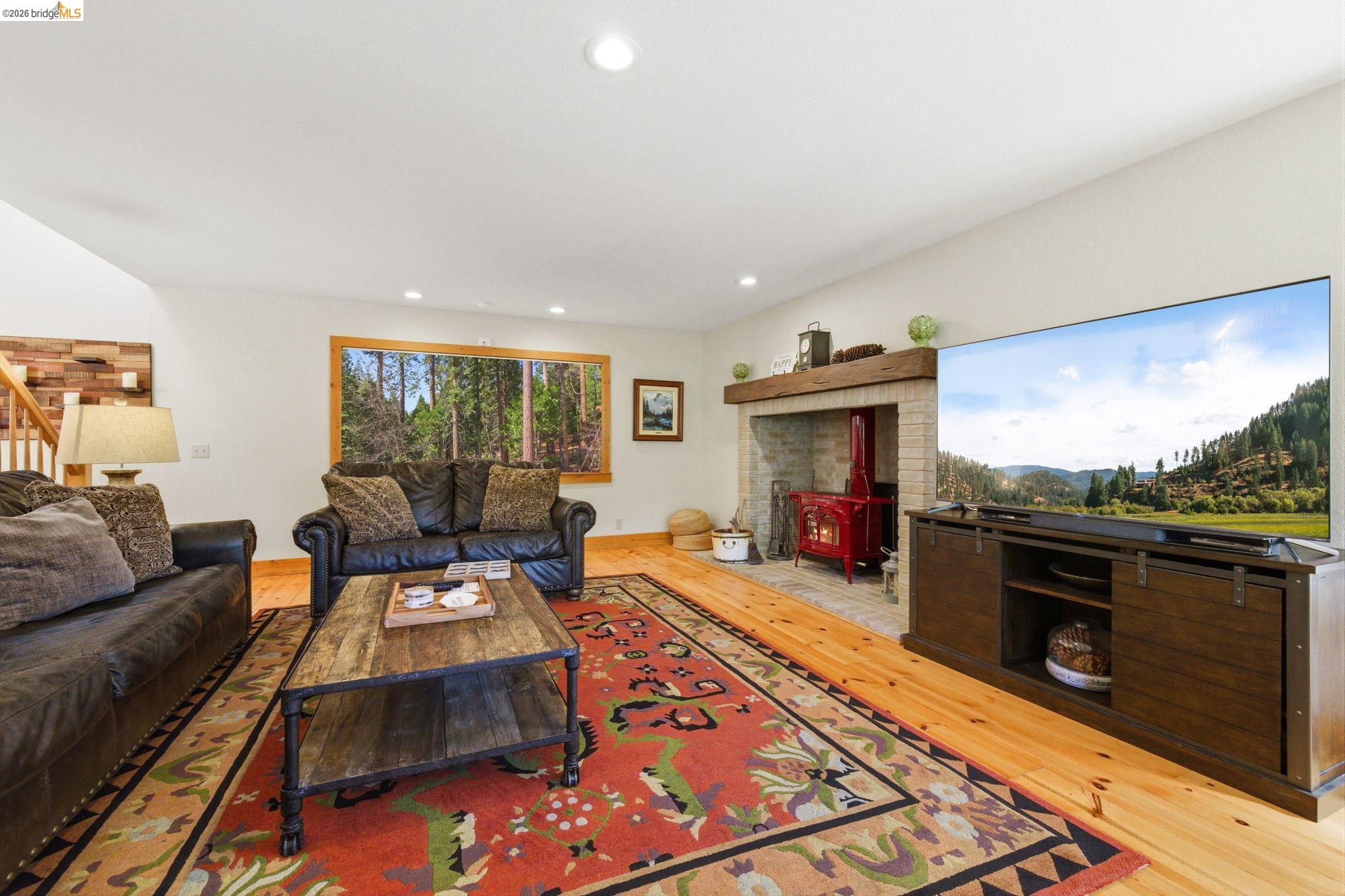 Detail Gallery Image 10 of 50 For 23820 Pine Lake Dr, Twain Harte,  CA 95383 - 4 Beds | 2/1 Baths